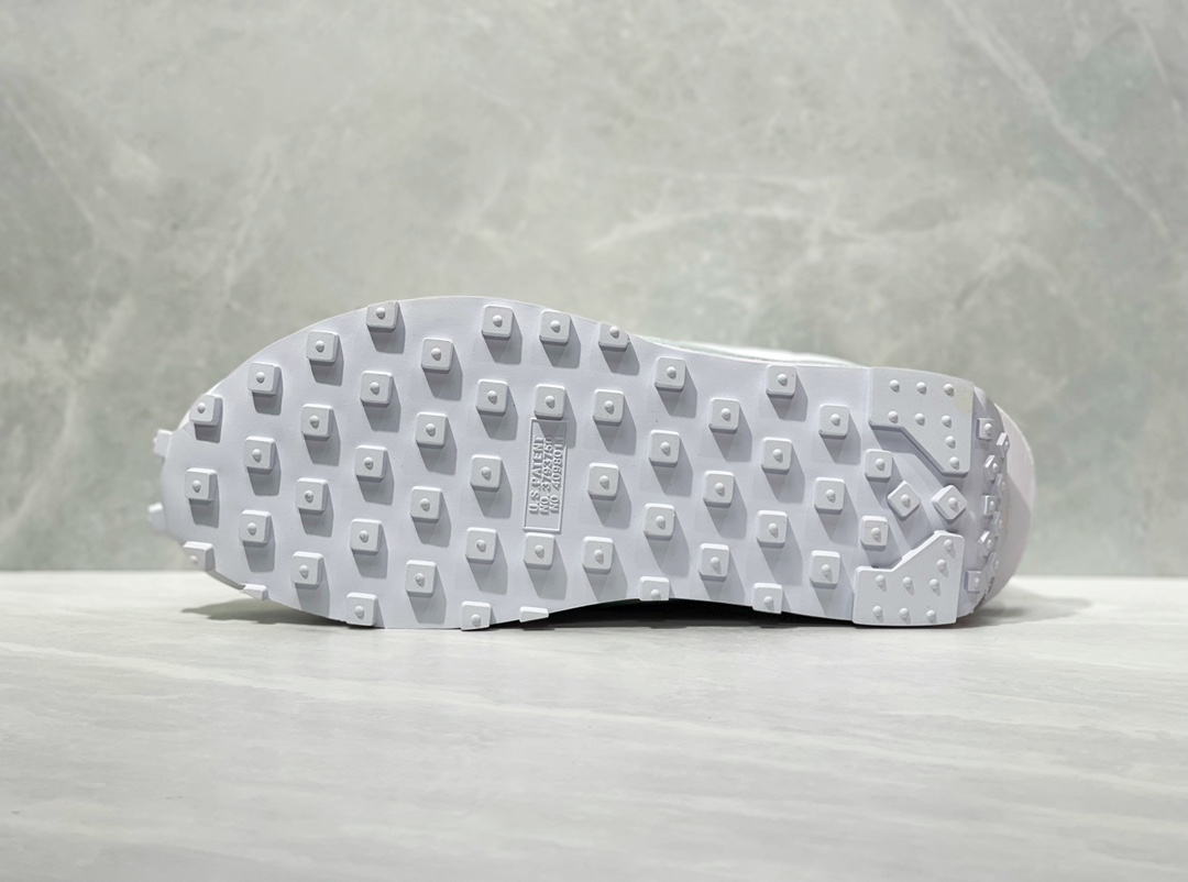 Nike Basic Shoes L-s