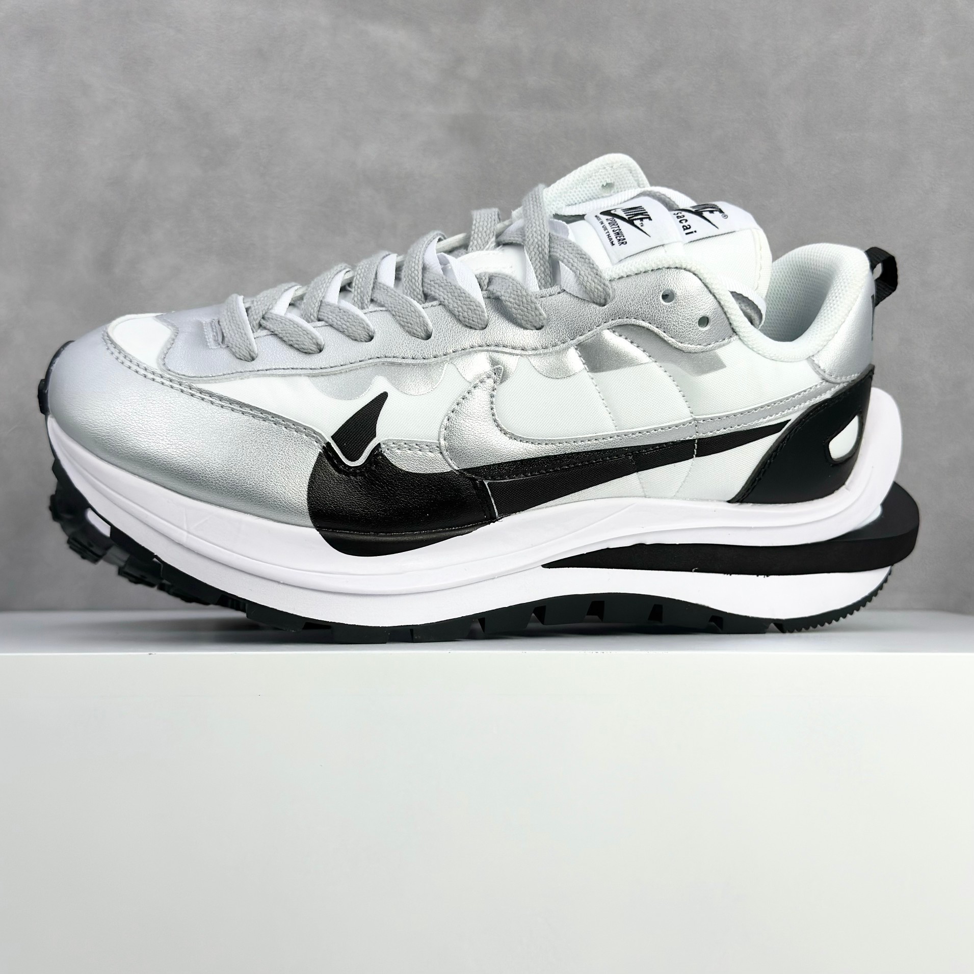 Balenciaga Basic Shoes L-s