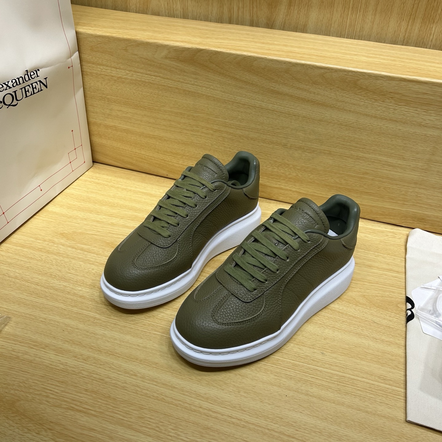 Alexander Mcqueen Male Sneakers M-l-s