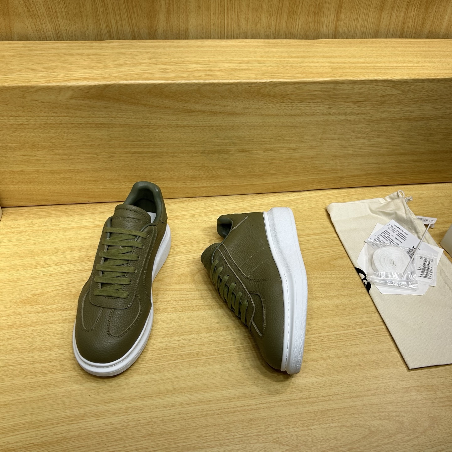 Alexander Mcqueen Male Sneakers M-l-s