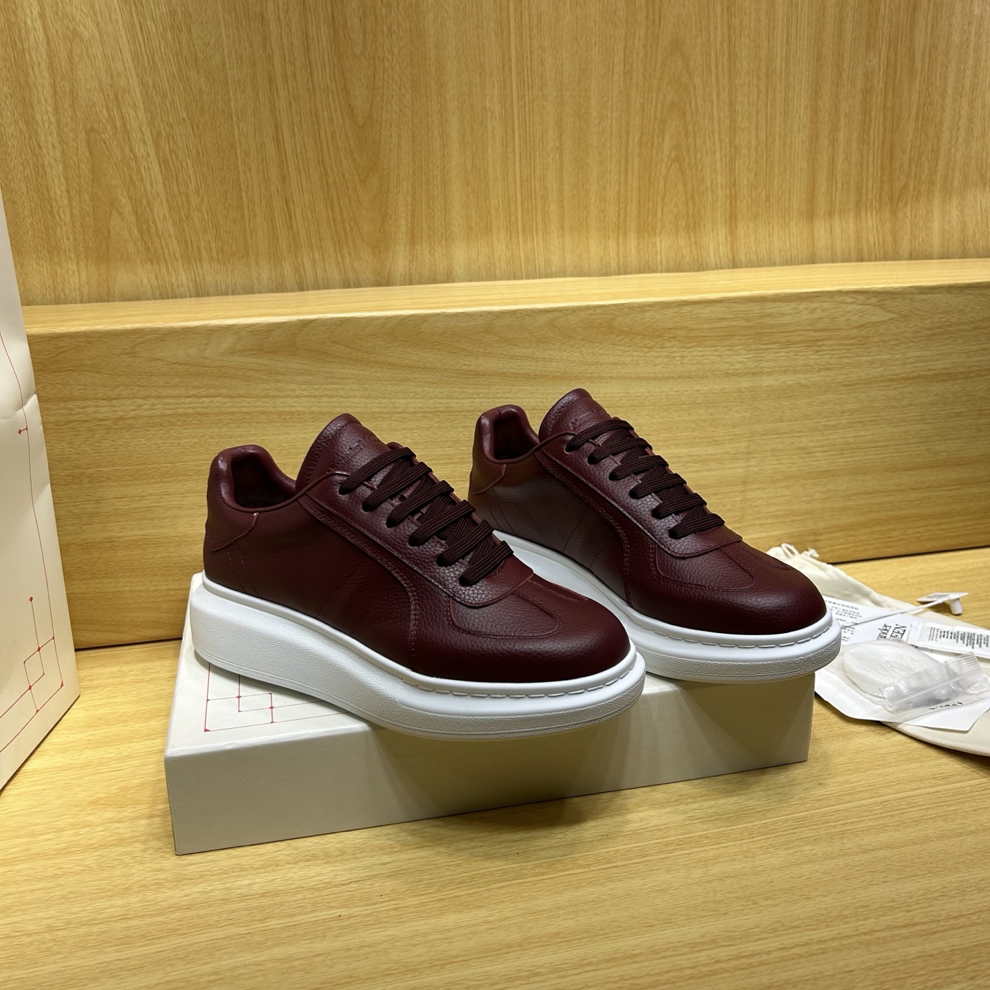 Alexander Mcqueen Male Sneakers M-l-s