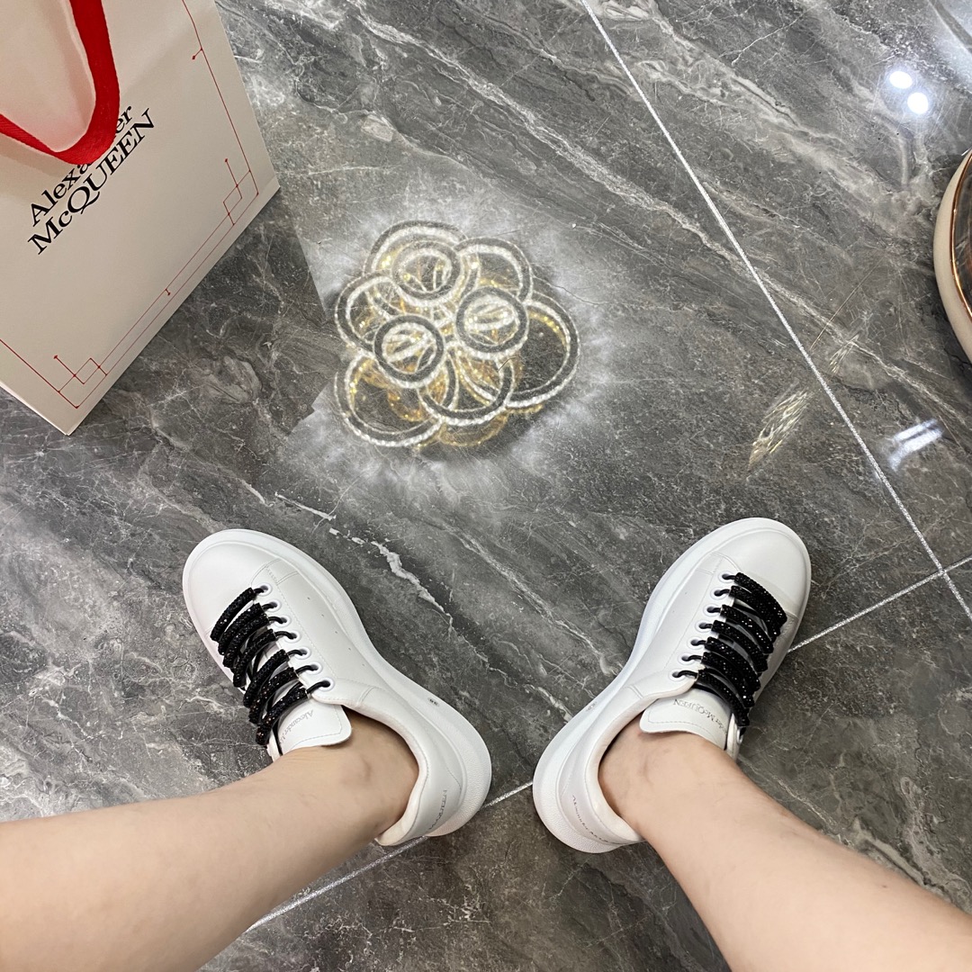 Alexander Mcqueen Male Basic Shoes White M-l-s