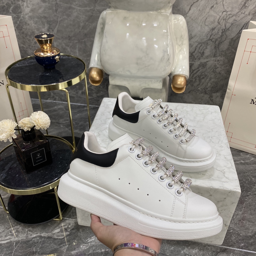 Alexander Mcqueen Male Basic Shoes White M-l-s