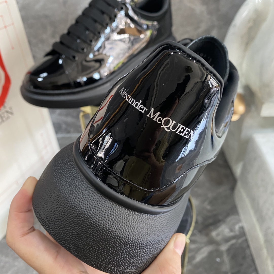 Alexander Mcqueen Male Basic Shoes White M-l-s