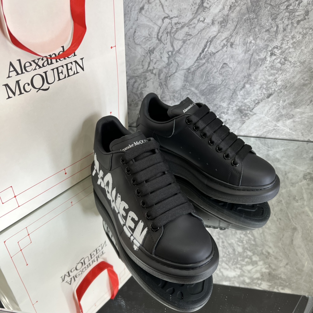Alexander Mcqueen Male Basic Shoes White M-l-s