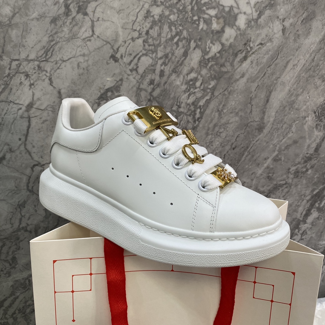 Alexander Mcqueen Male Basic Shoes White M-l-s