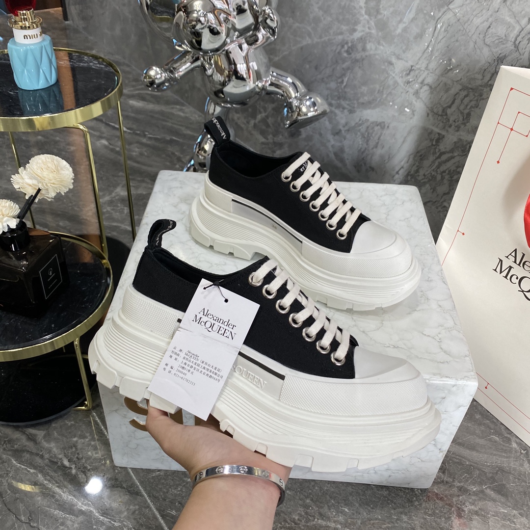 Alexander Mcqueen Male Canvas Shoes Canvas White M-l-s