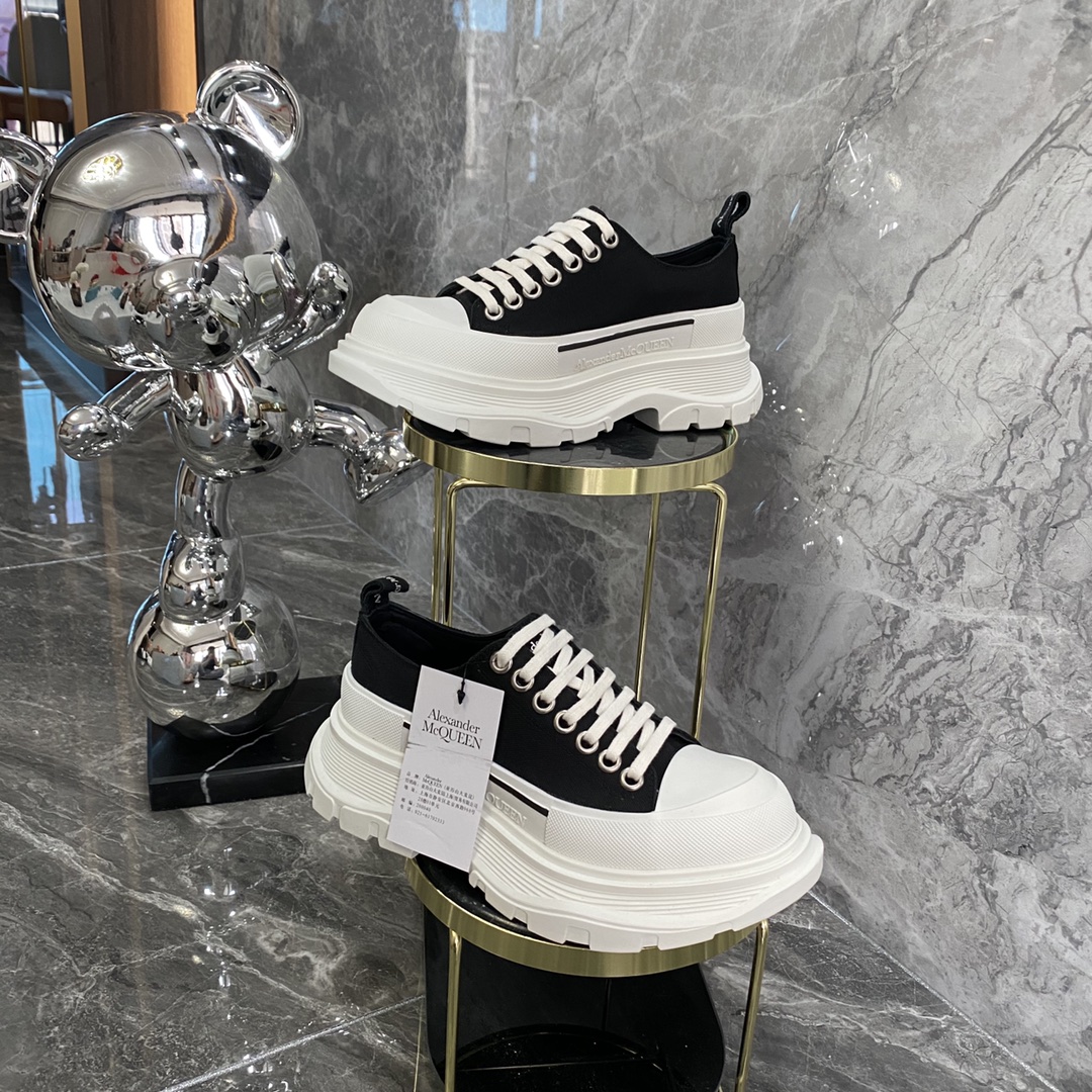 Alexander Mcqueen Male Canvas Shoes Canvas White M-l-s