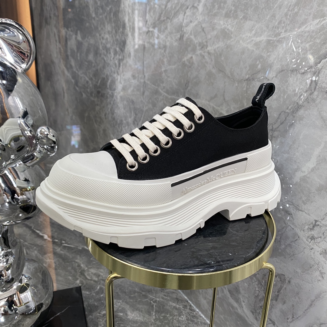 Alexander Mcqueen Male Canvas Shoes Canvas White M-l-s