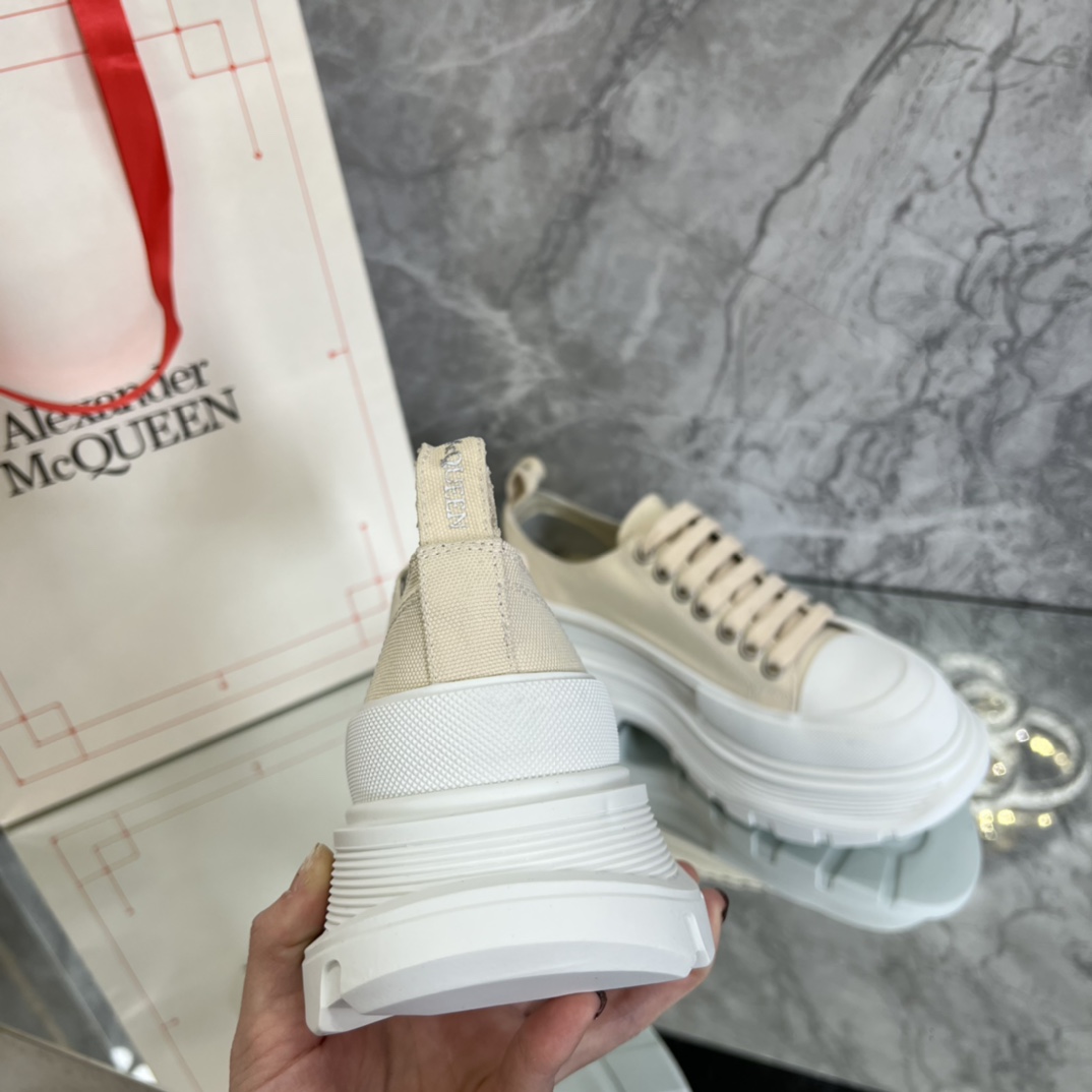 Alexander Mcqueen Male Basic Shoes White M-l-s