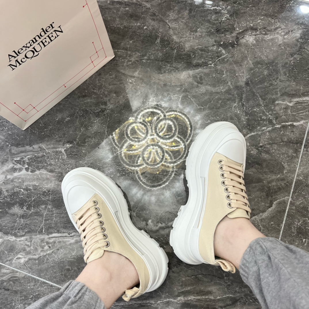 Alexander Mcqueen Male Basic Shoes White M-l-s