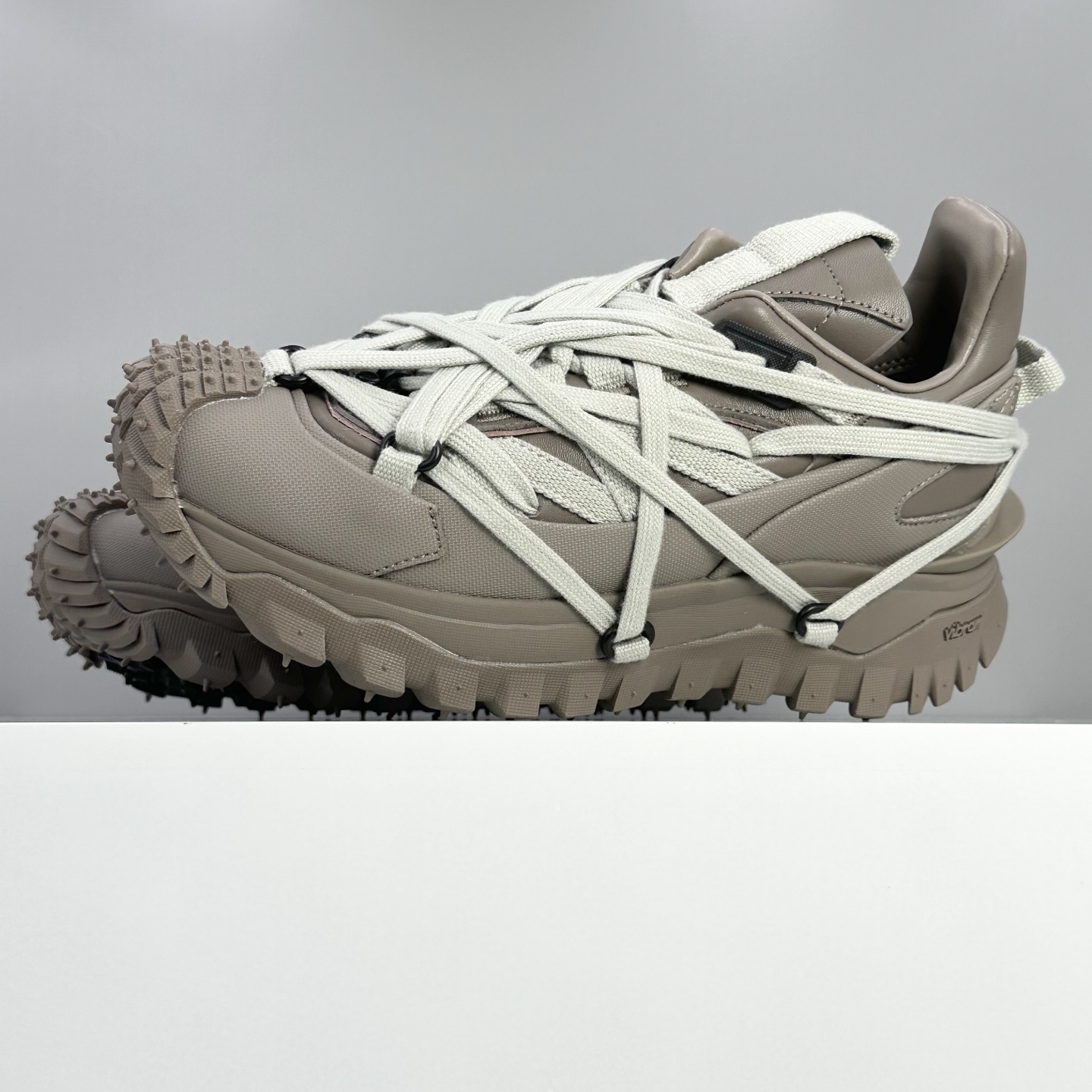 Calvin Klein Moncler Rick Owens Sneakers Shock Absorbing M-l-s