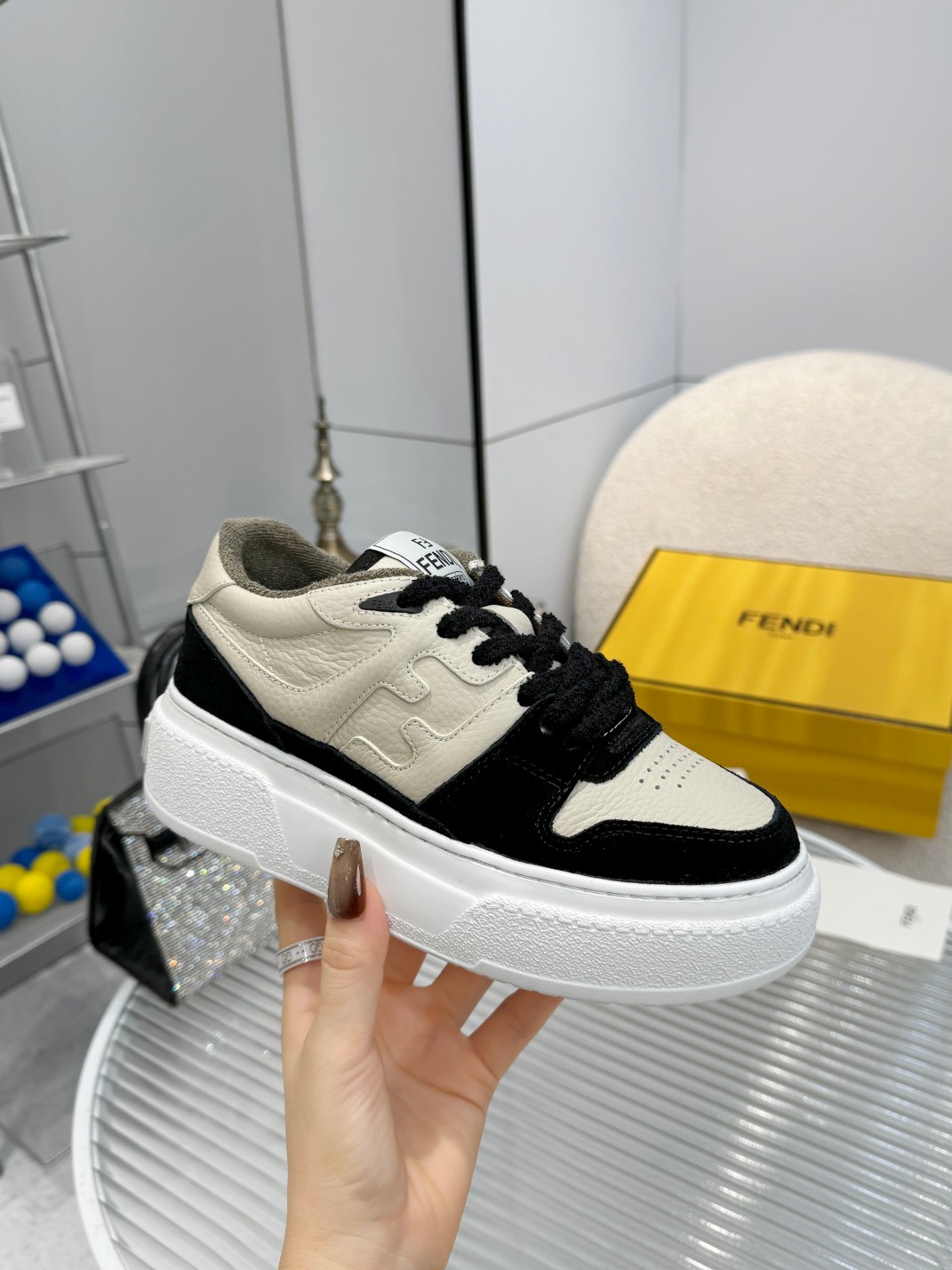 Fendi Louis Vuitton Male Sneakers Mesh Breathable M-s