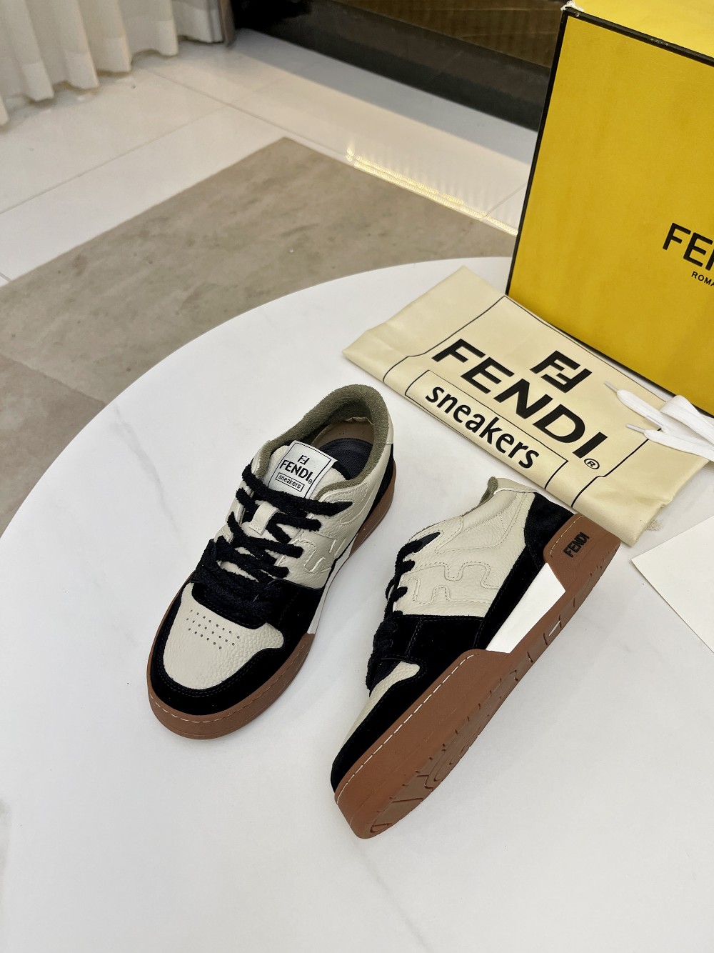 Fendi Louis Vuitton Male Sneakers Mesh Breathable M-s