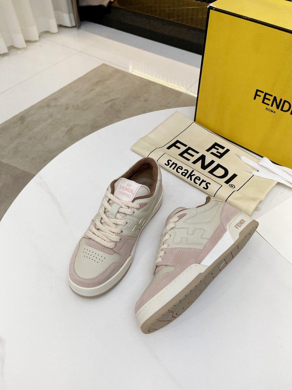 Fendi Louis Vuitton Male Sneakers Mesh Breathable M-s