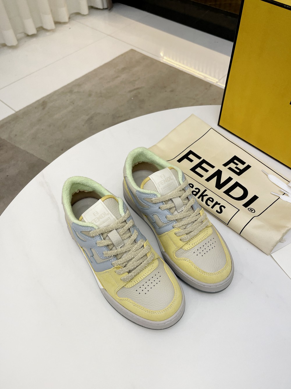 Fendi Louis Vuitton Male Sneakers Mesh Breathable M-s