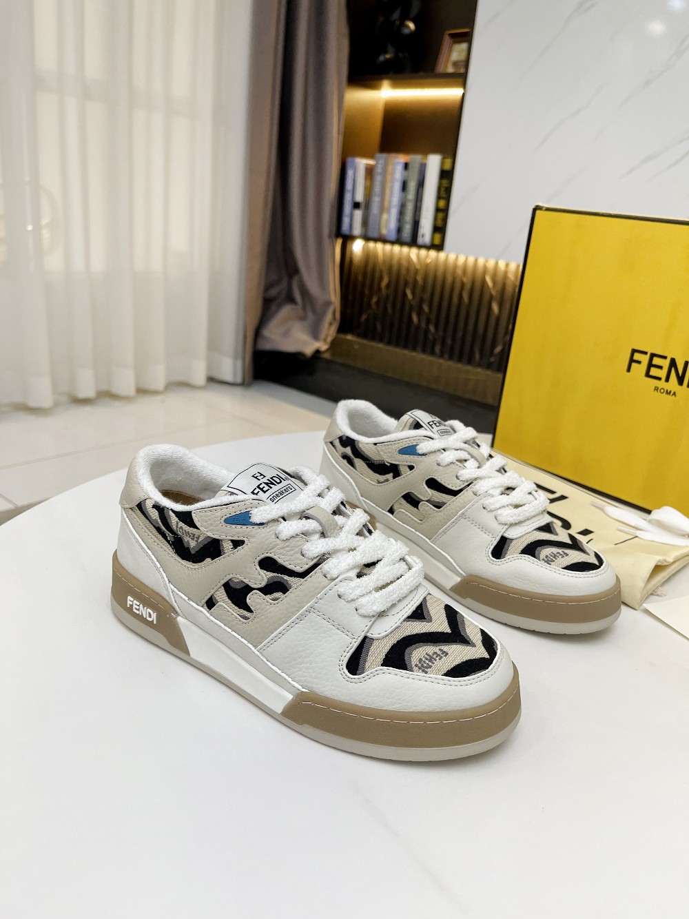 Fendi Louis Vuitton Male Sneakers Mesh Breathable M-s
