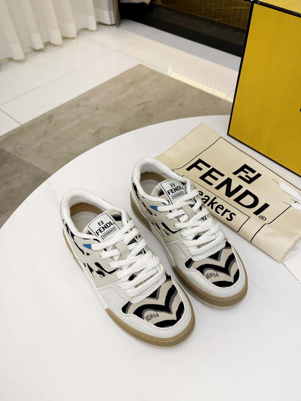Fendi Louis Vuitton Male Sneakers Mesh Breathable M-s