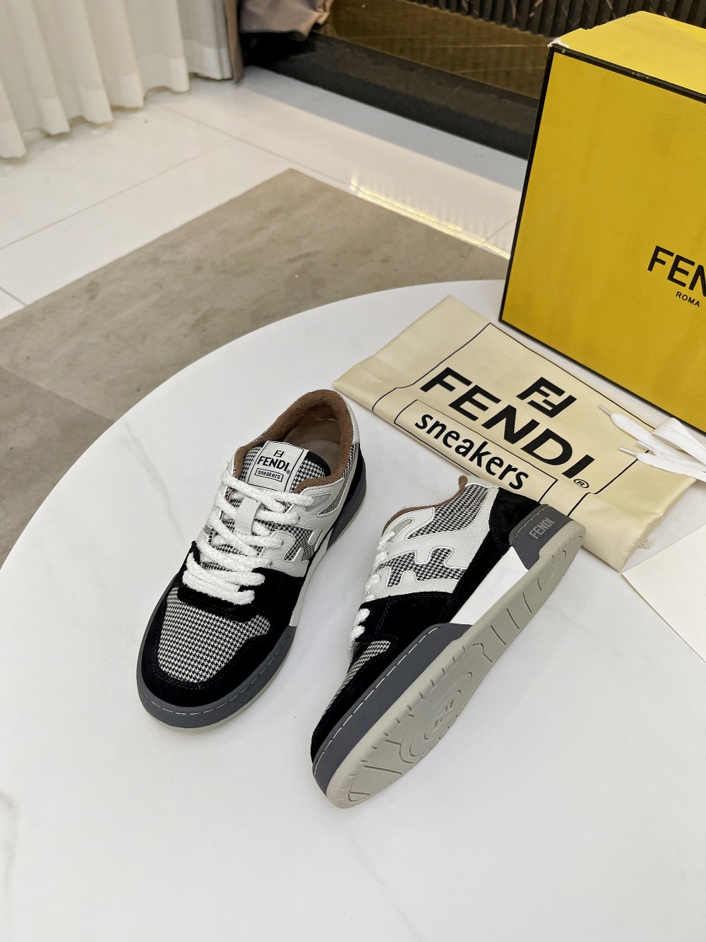 Fendi Louis Vuitton Male Sneakers Mesh Breathable M-s