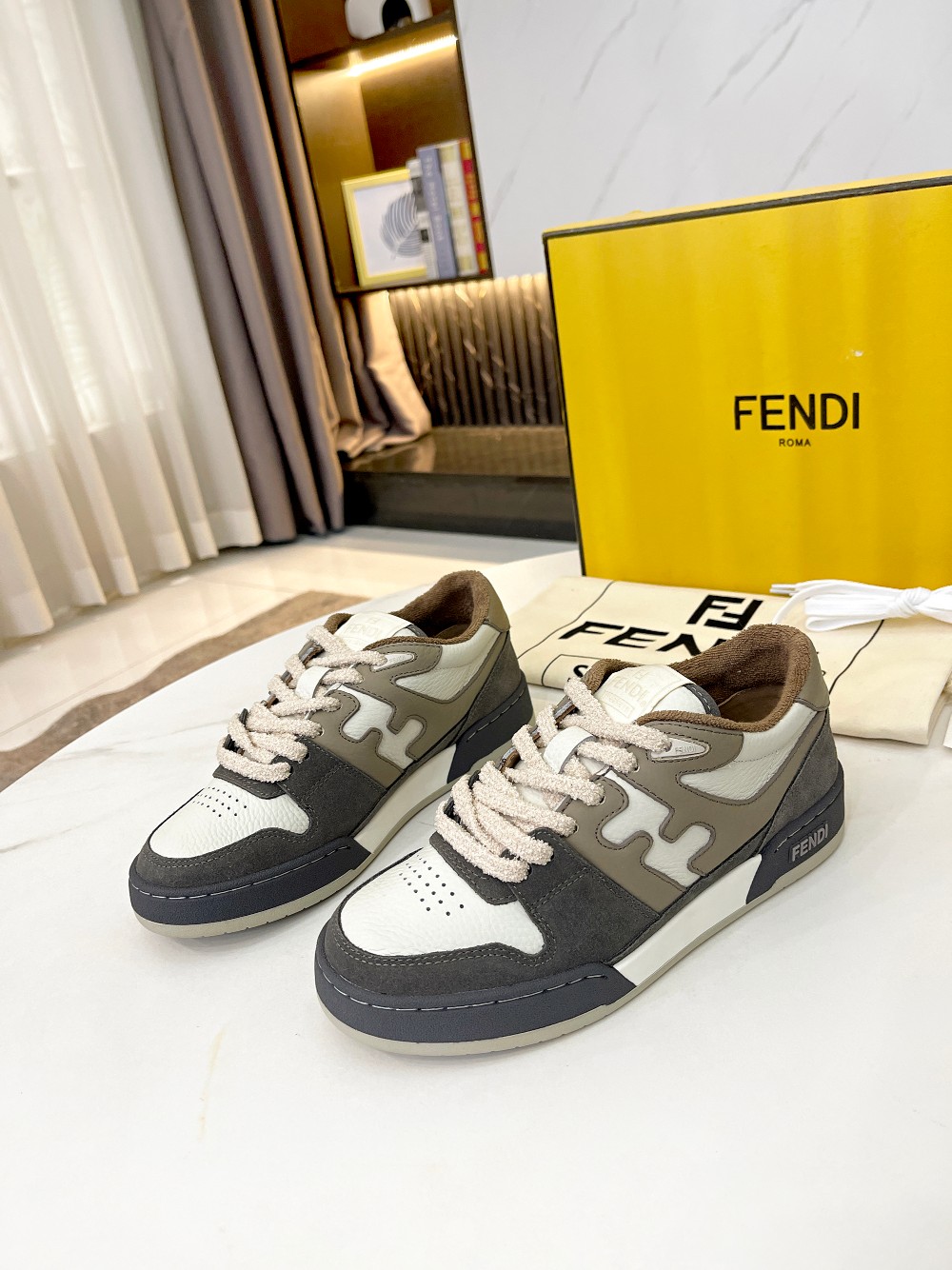 Fendi Louis Vuitton Male Sneakers Mesh Breathable M-s