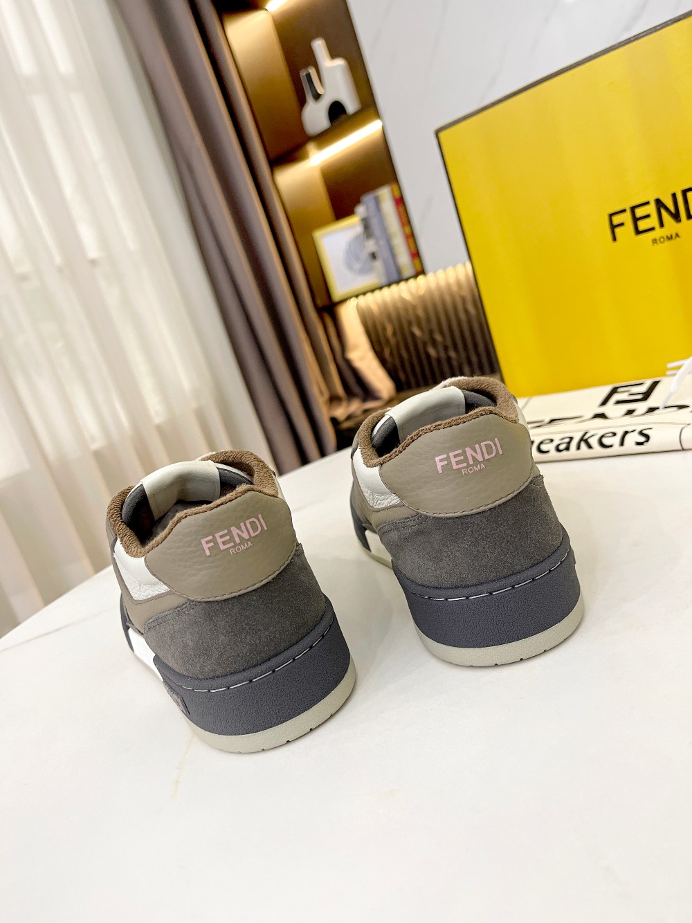 Fendi Louis Vuitton Male Sneakers Mesh Breathable M-s