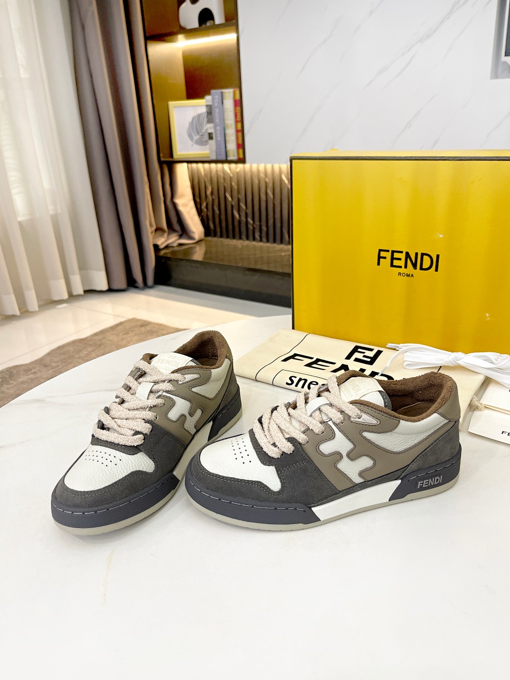 Fendi Louis Vuitton Male Sneakers Mesh Breathable M-s