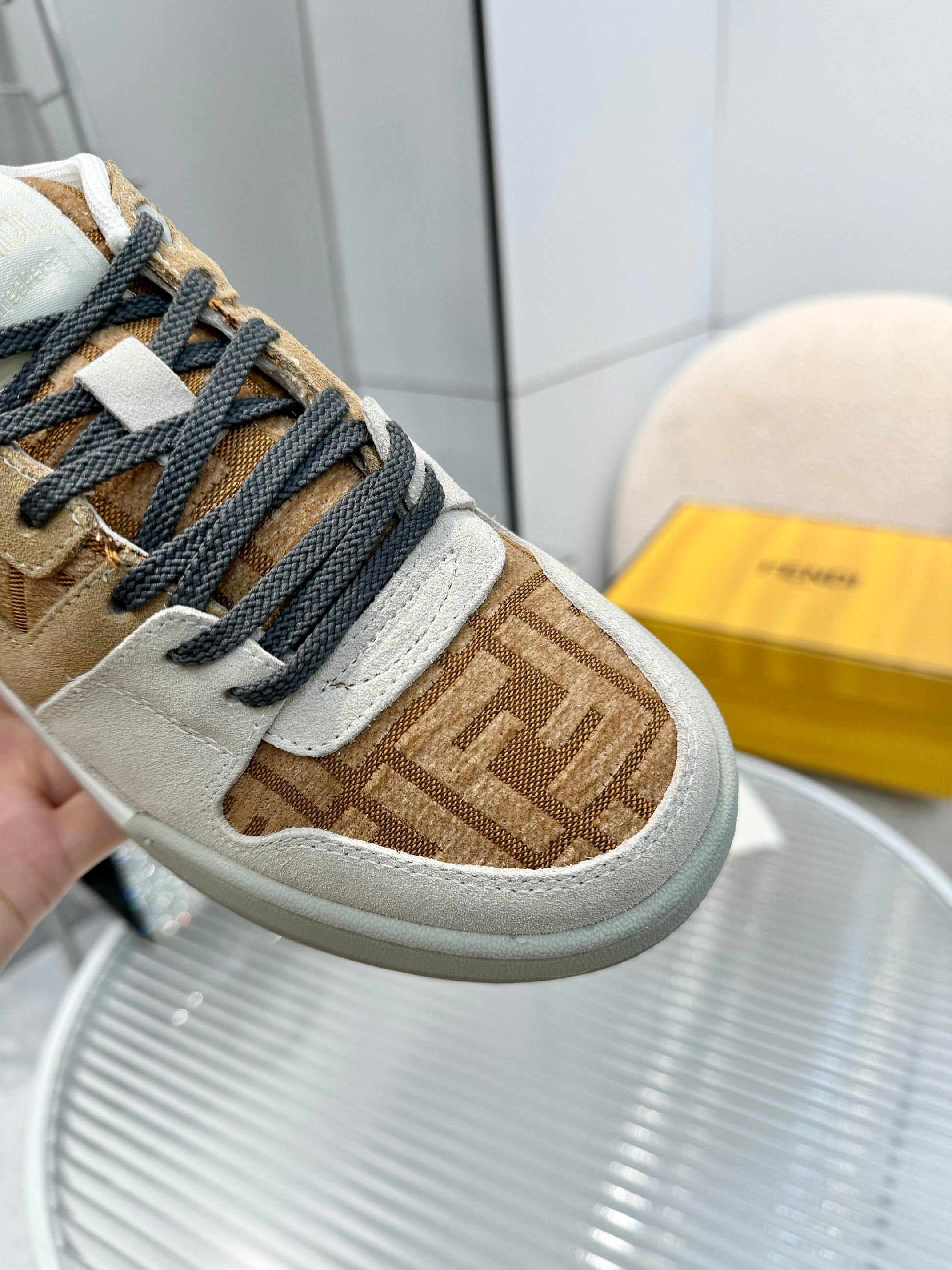 Fendi Louis Vuitton Male Sneakers Mesh Breathable M-s