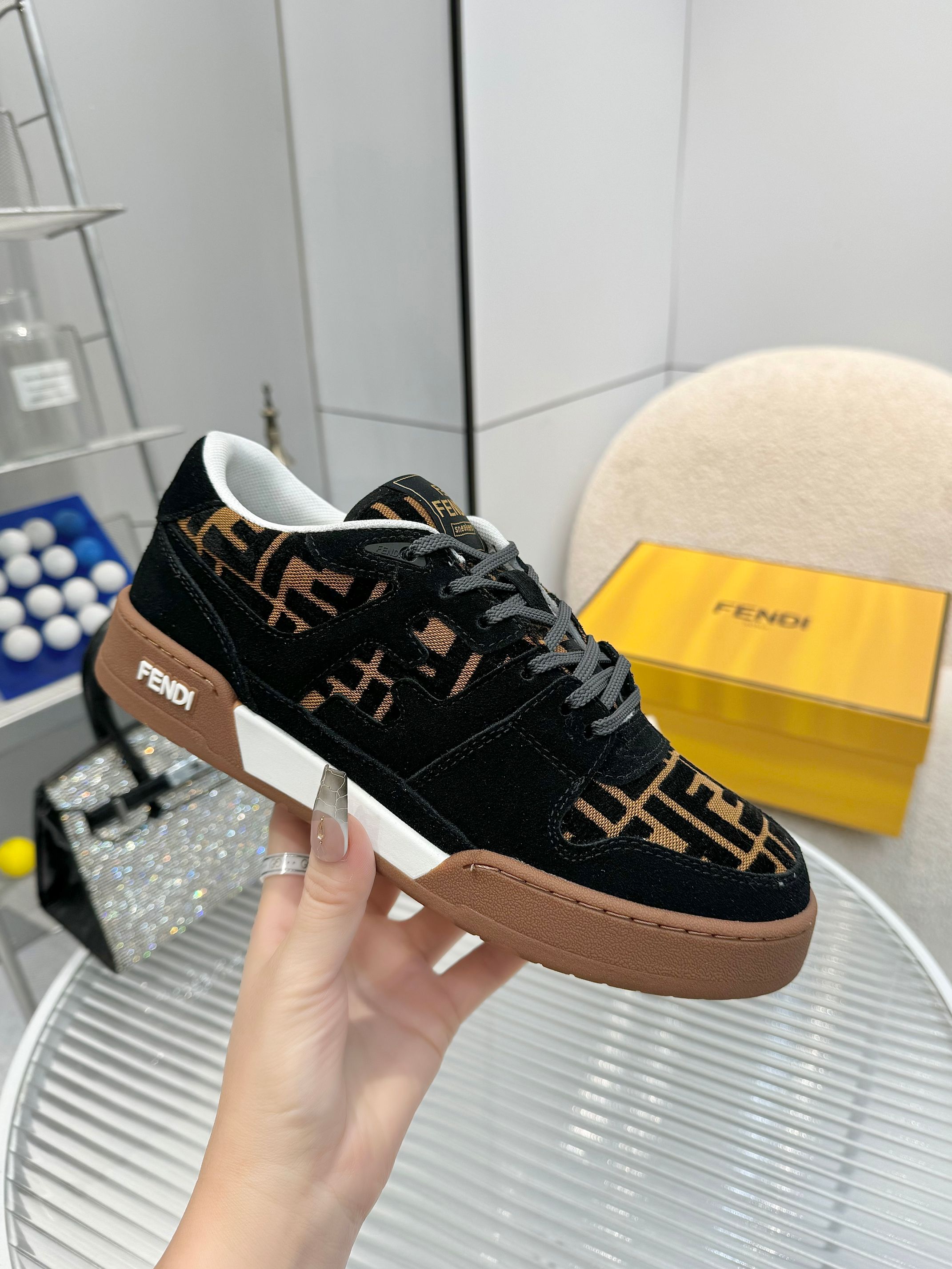 Fendi Louis Vuitton Male Sneakers Mesh Breathable M-s