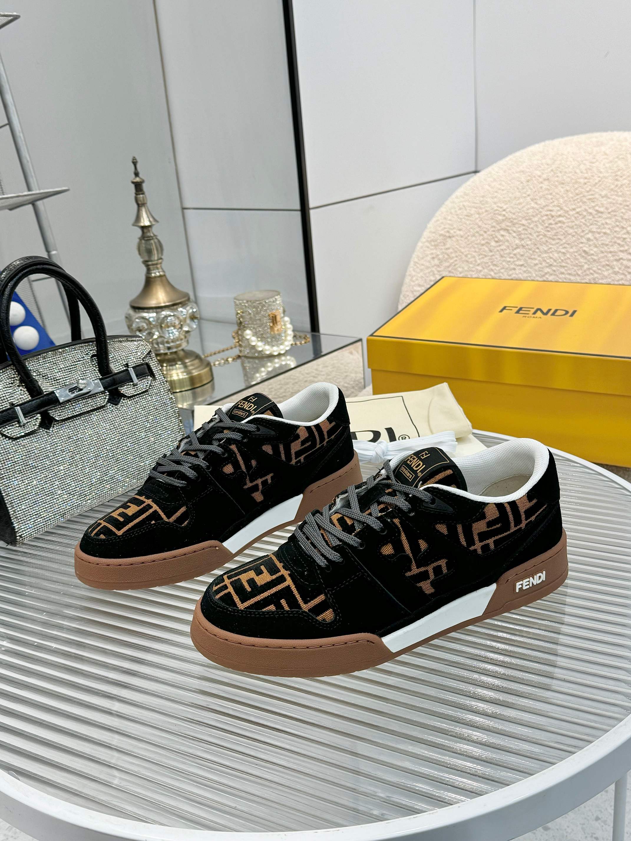 Fendi Louis Vuitton Male Sneakers Mesh Breathable M-s