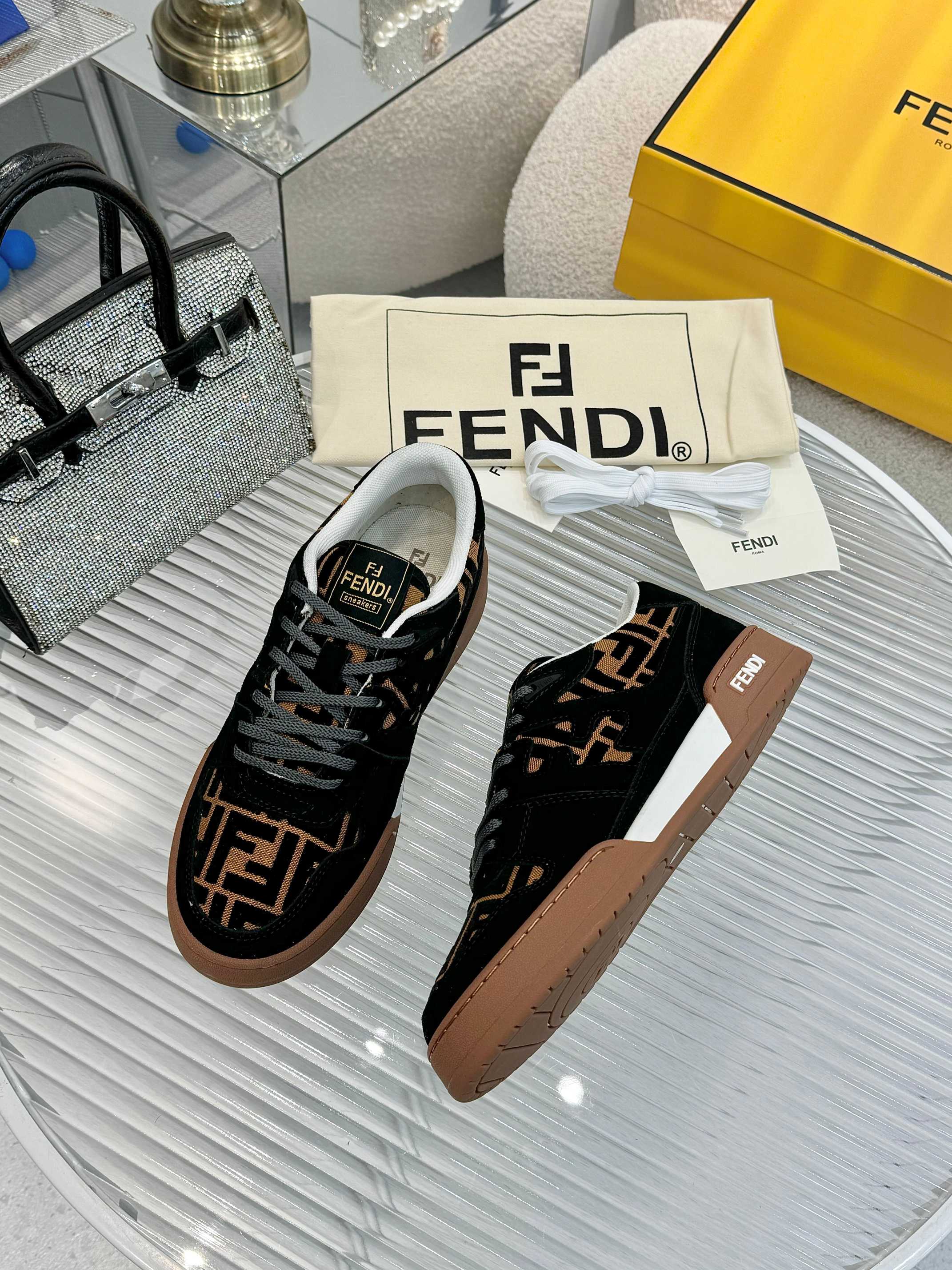 Fendi Louis Vuitton Male Sneakers Mesh Breathable M-s