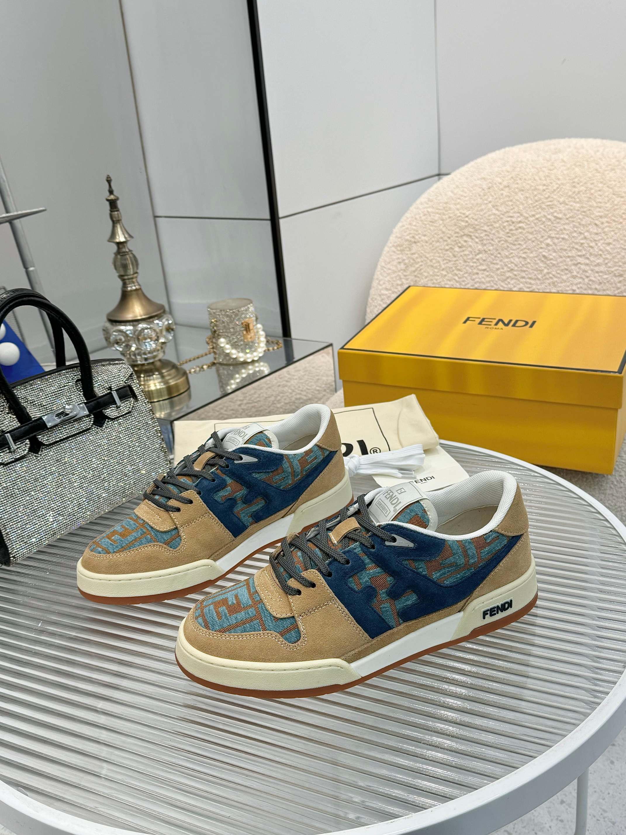 Fendi Louis Vuitton Male Sneakers Mesh Breathable M-s