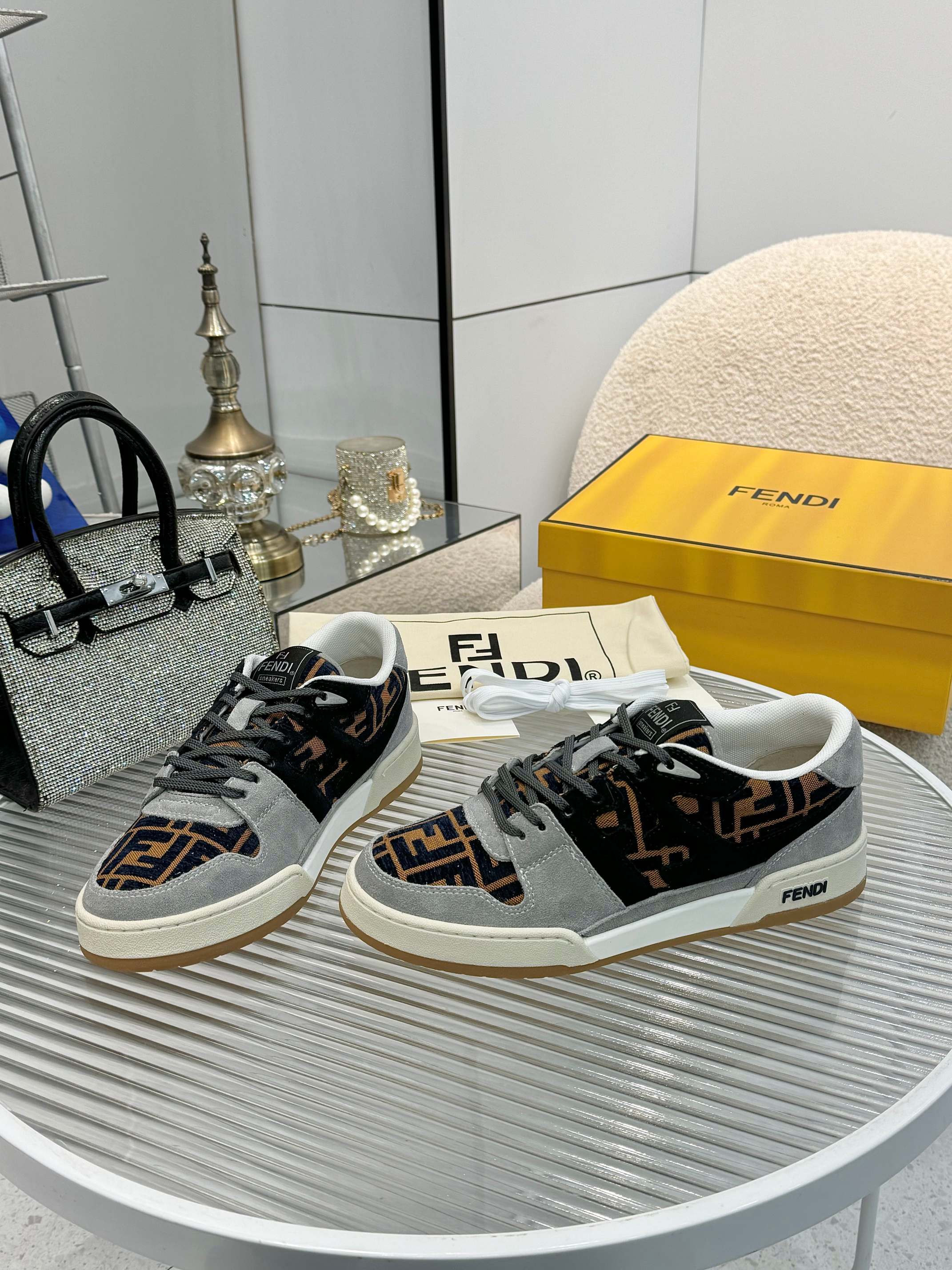 Fendi Louis Vuitton Male Sneakers Mesh Breathable M-s