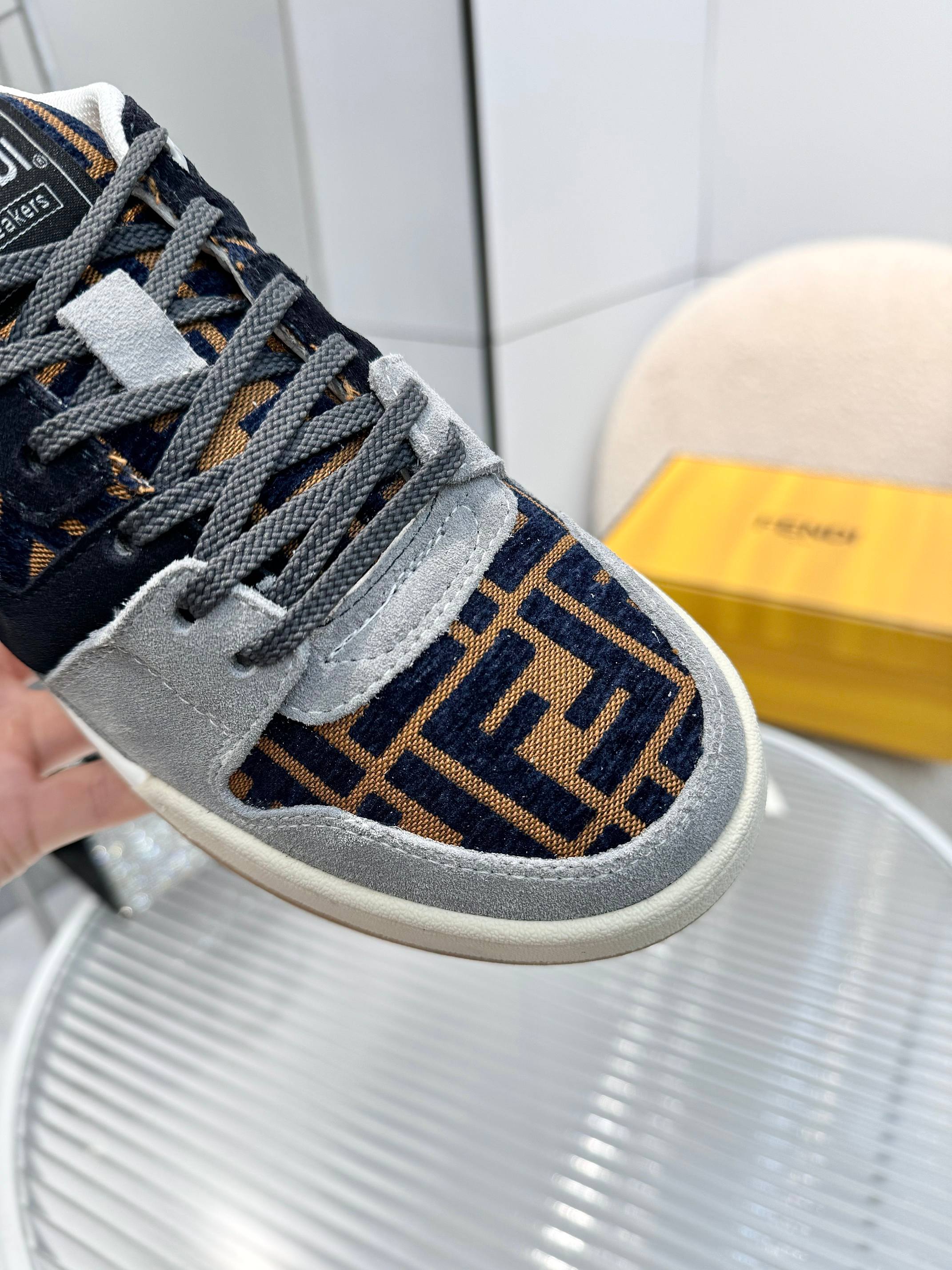 Fendi Louis Vuitton Male Sneakers Mesh Breathable M-s