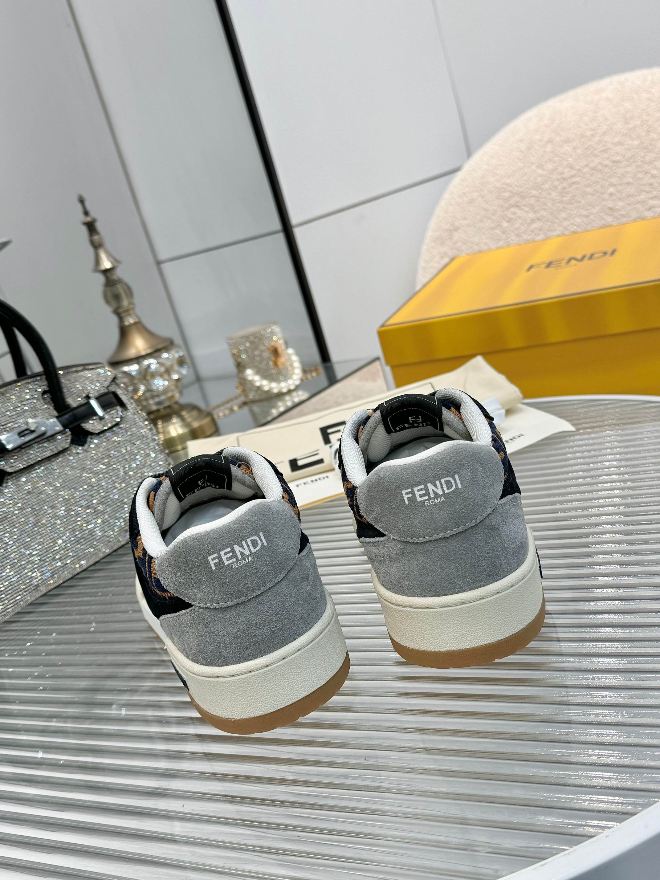 Fendi Louis Vuitton Male Sneakers Mesh Breathable M-s