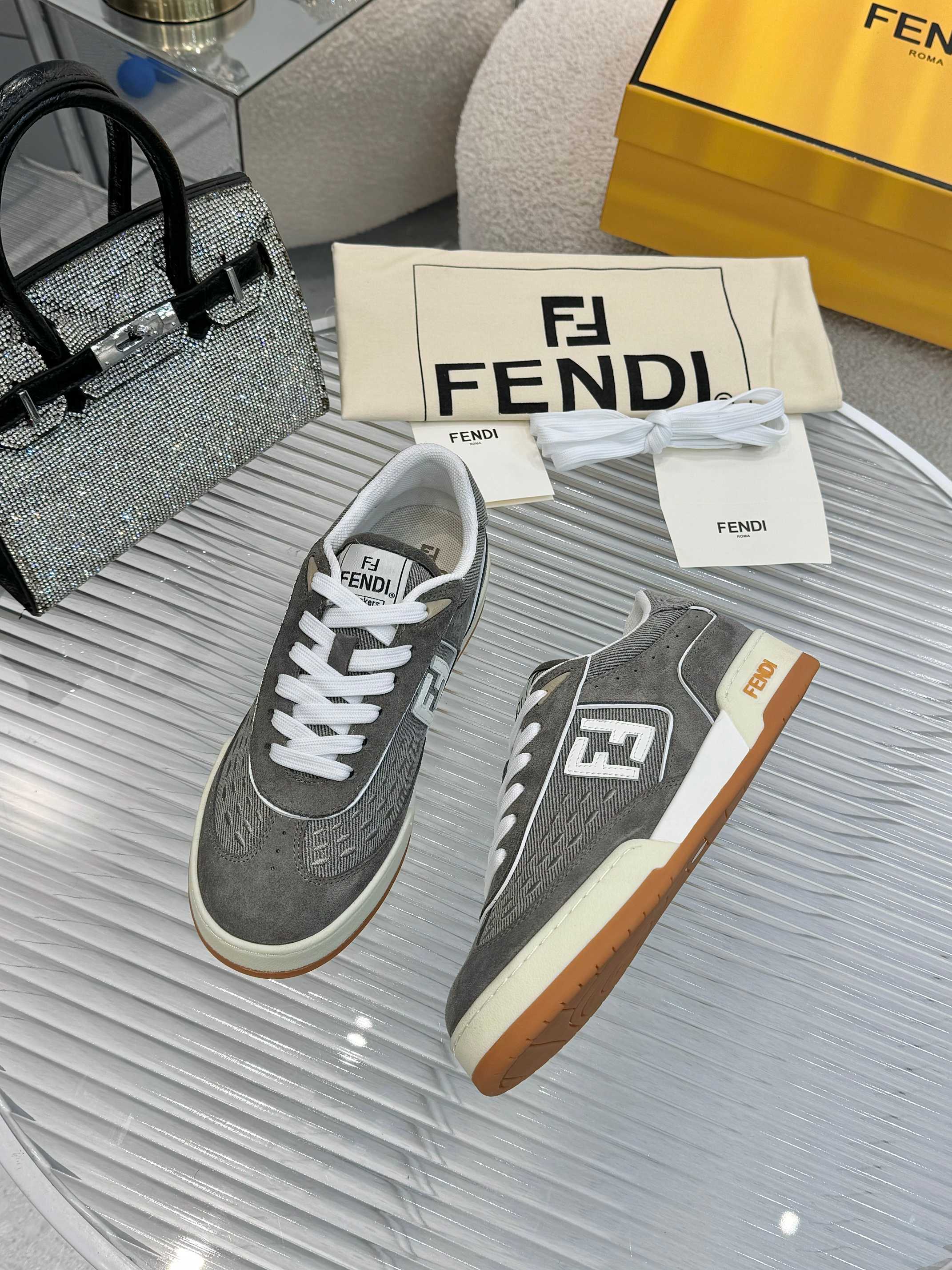 Fendi Louis Vuitton Male Sneakers Mesh Breathable M-s