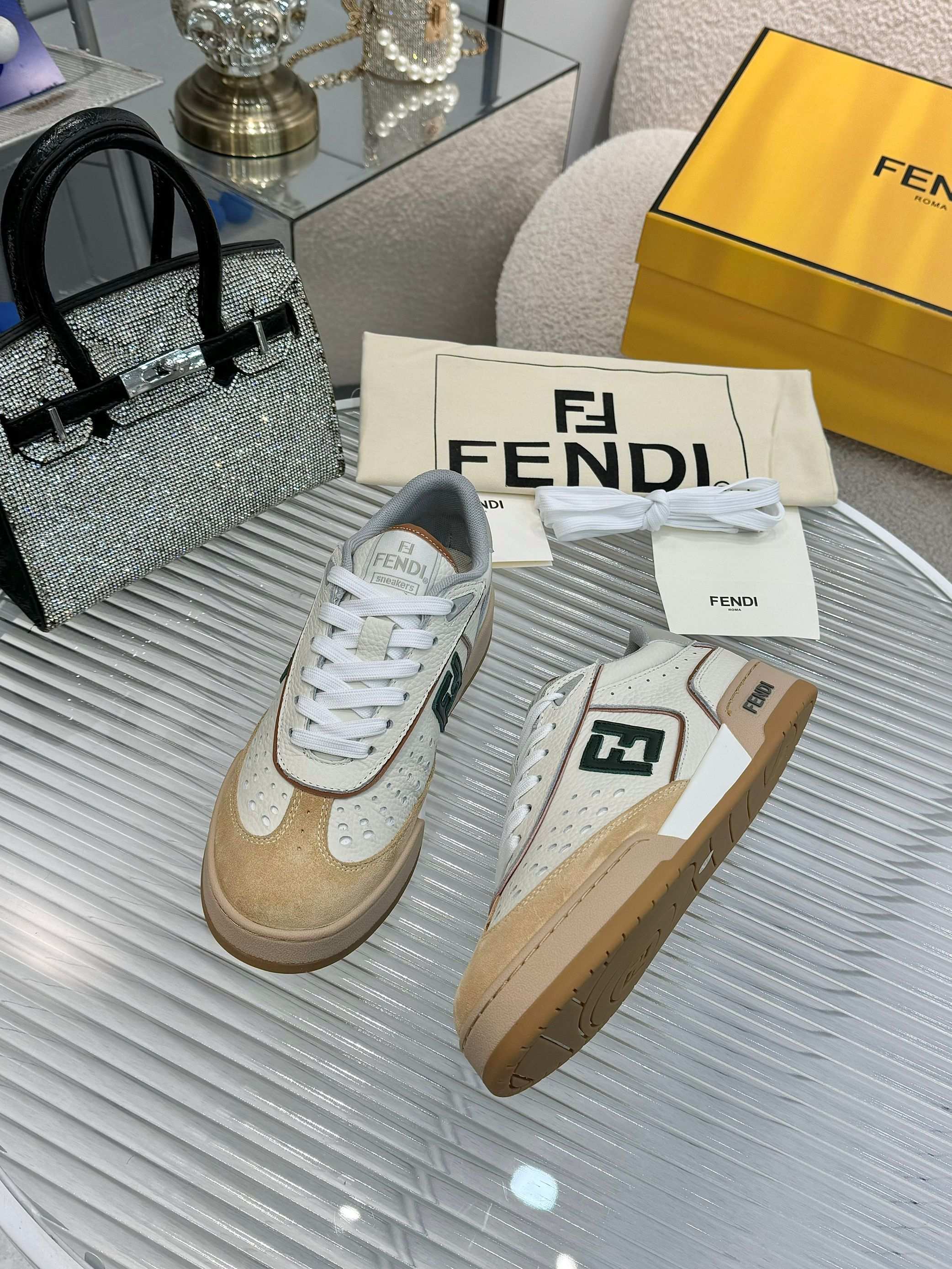 Fendi Louis Vuitton Male Sneakers Mesh Breathable M-s