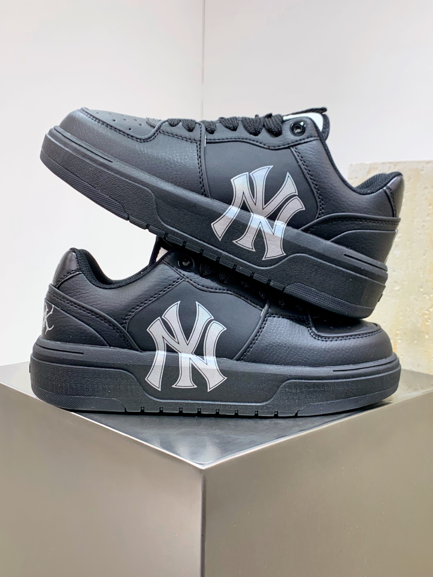 Nike Running Shoes M-l-s