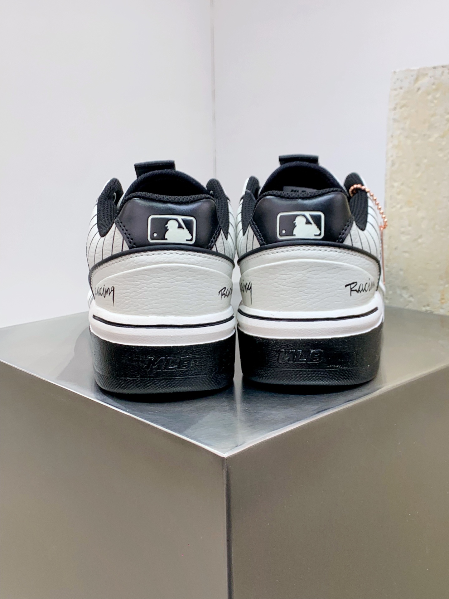 Nike Running Shoes M-l-s