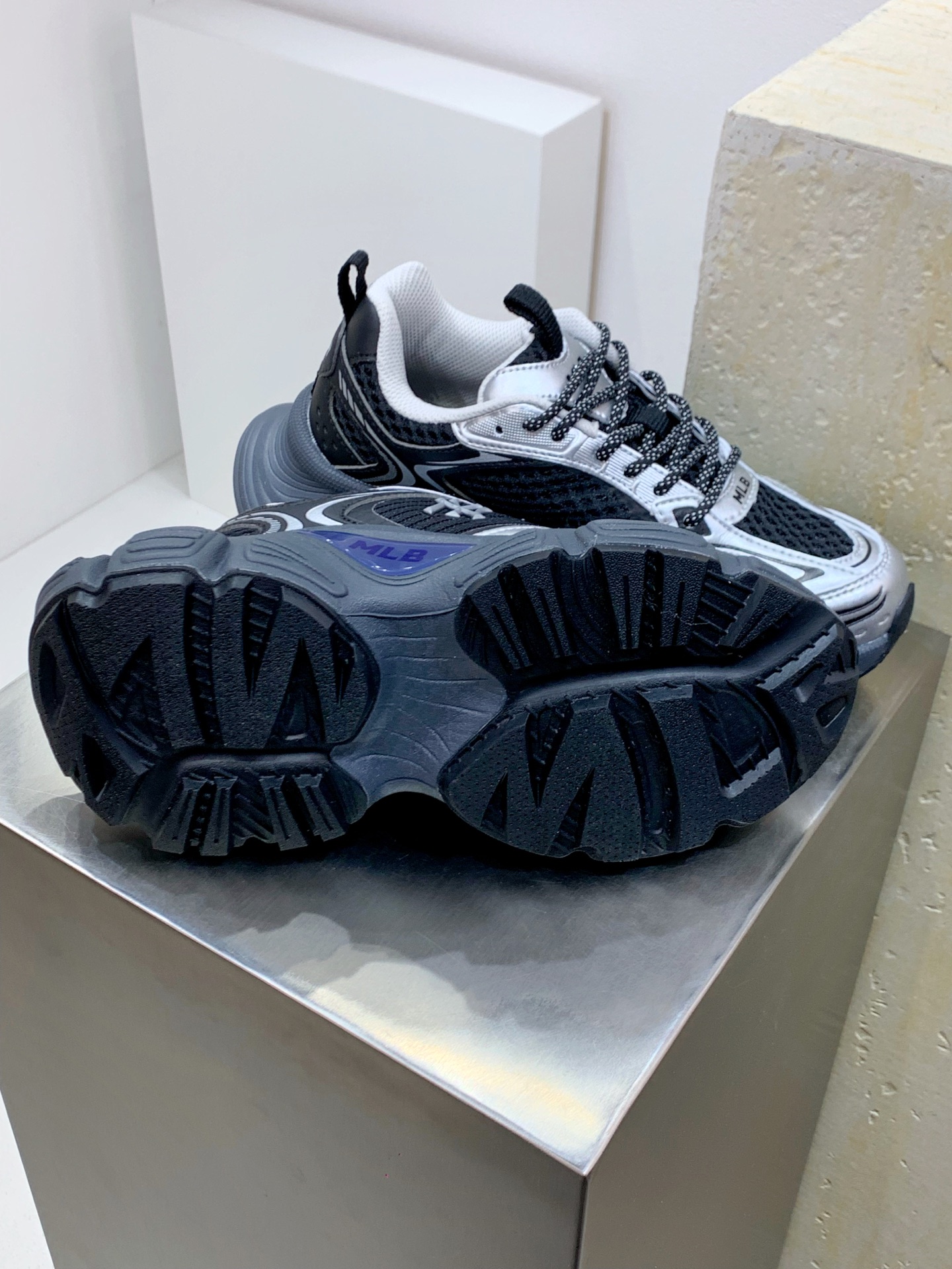 Nike Male Running Shoes Breathable M-l-s