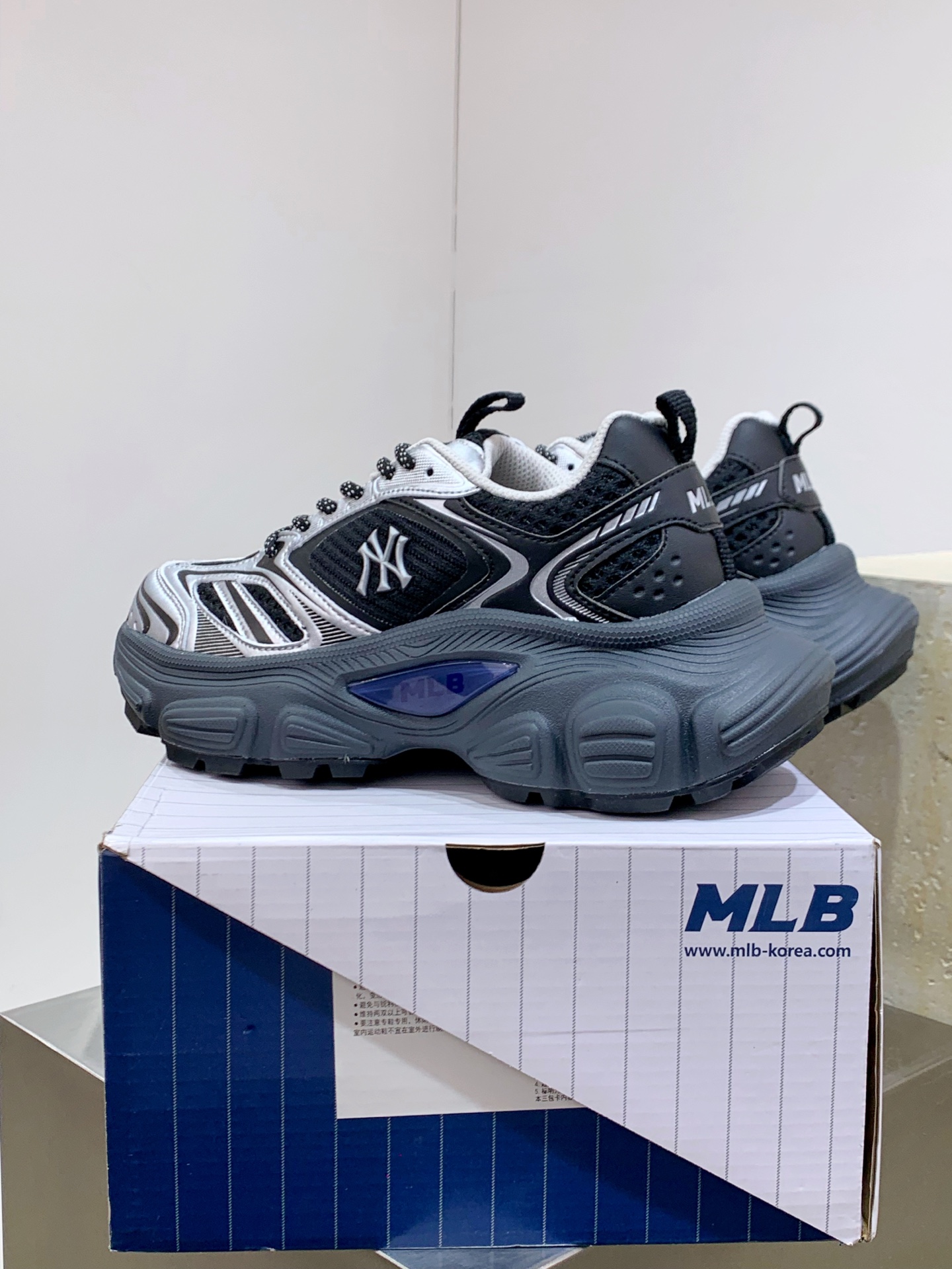 Nike Male Running Shoes Breathable M-l-s