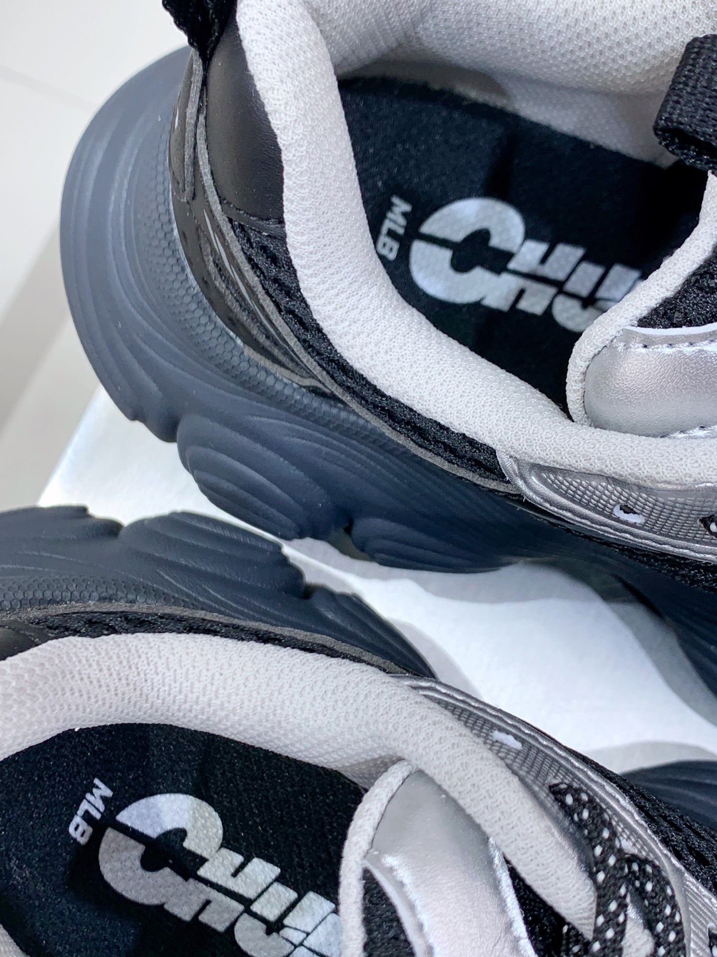 Nike Male Running Shoes Breathable M-l-s