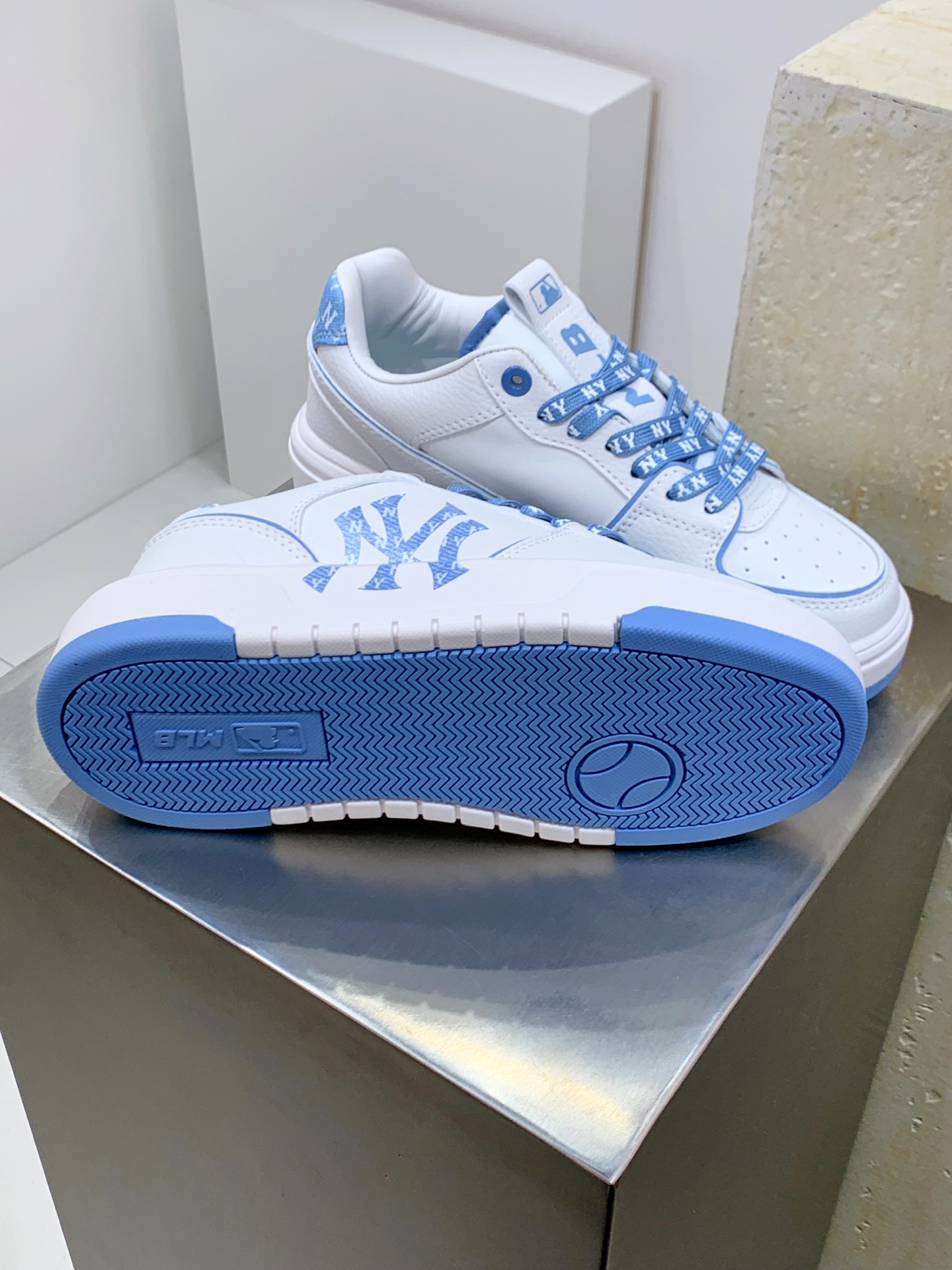 Basic Shoes M-l
