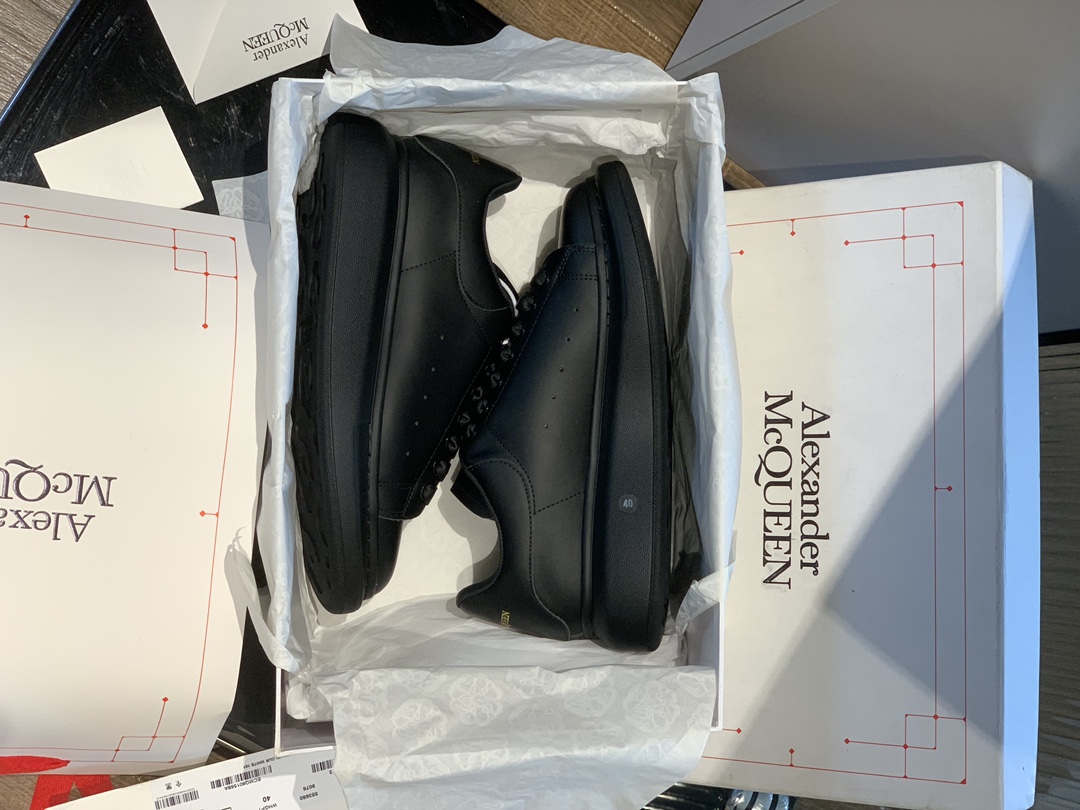 Alexander Mcqueen Male Basic Shoes Black M-l-s