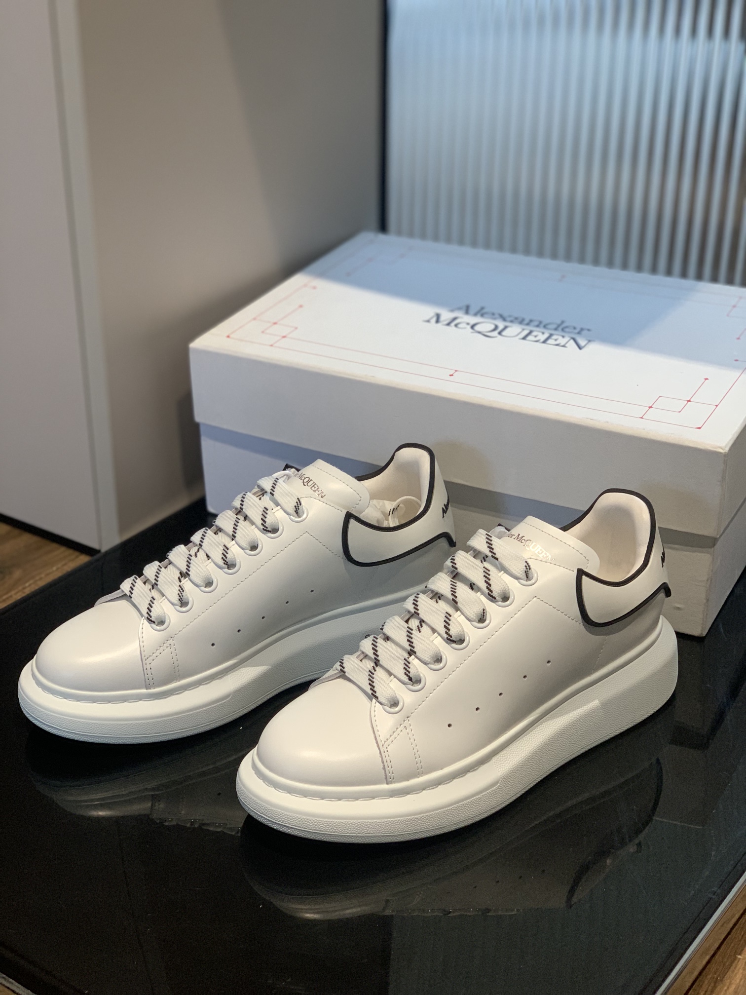 Alexander Mcqueen Male Basic Shoes Black M-l-s