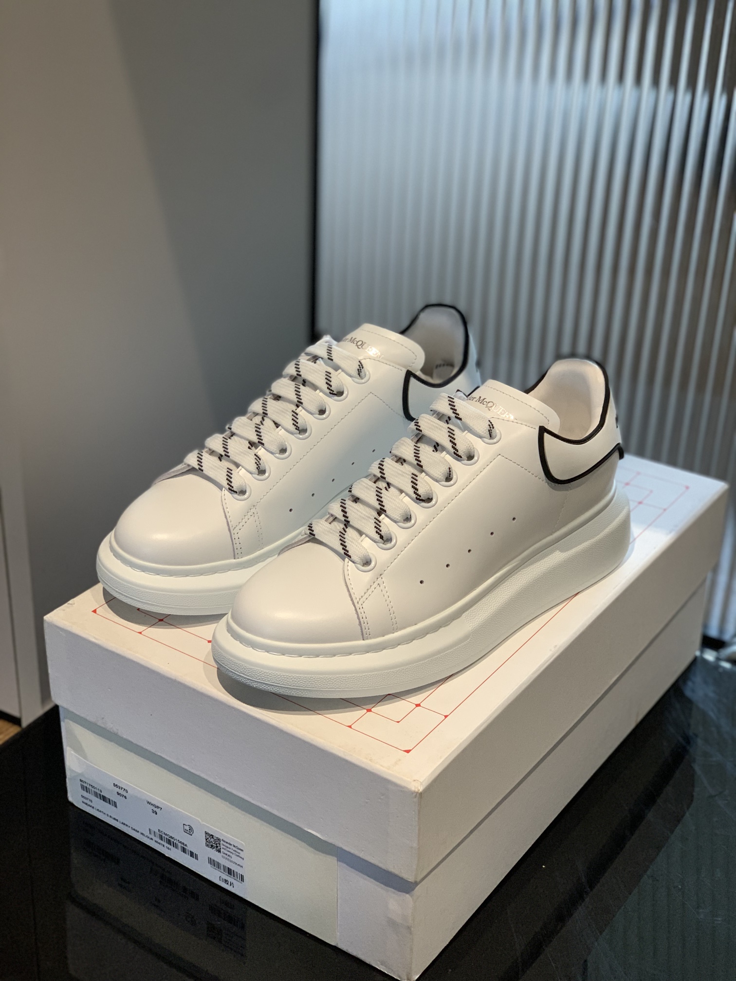 Alexander Mcqueen Male Basic Shoes Black M-l-s