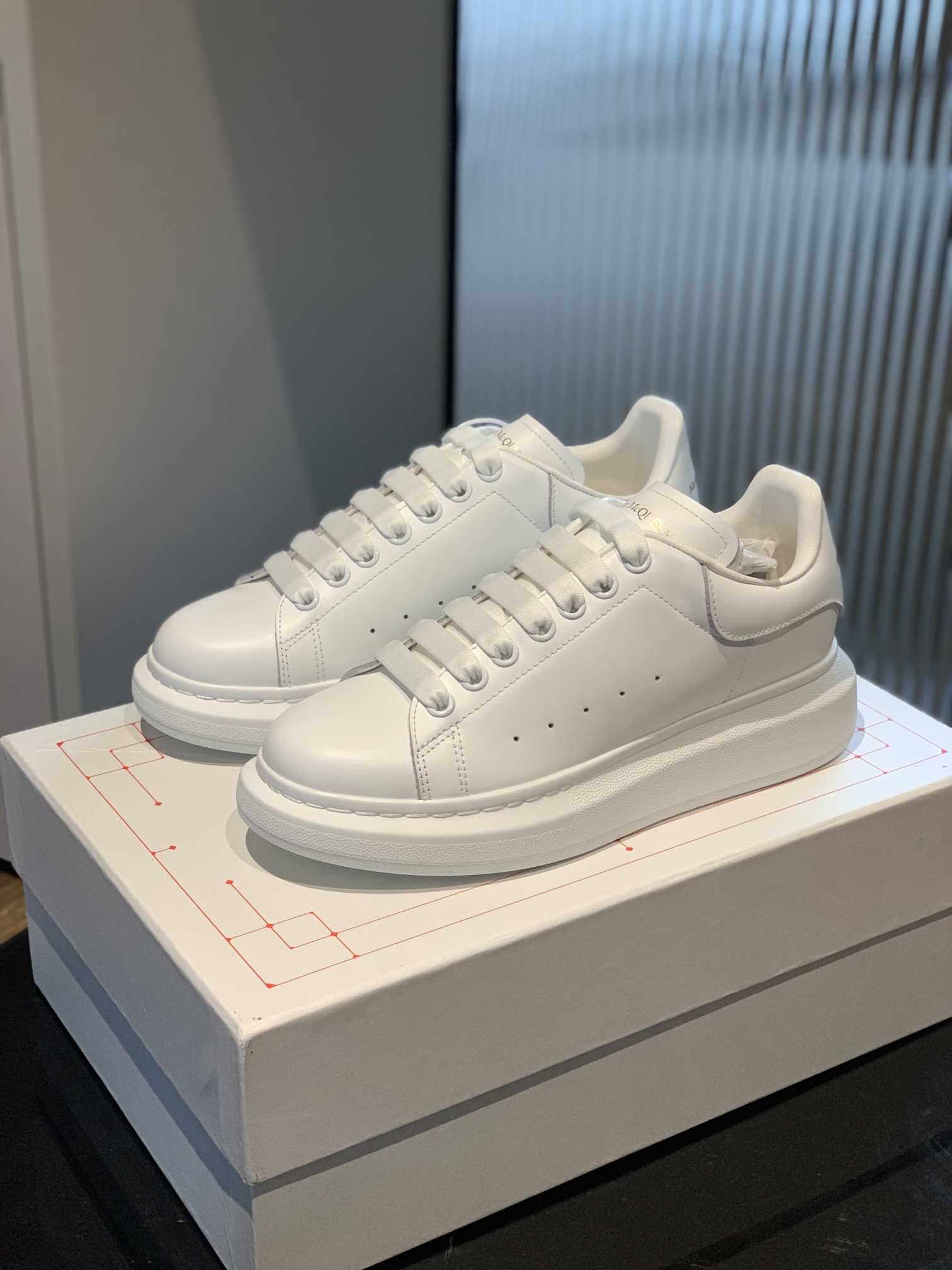 Alexander Mcqueen Male Basic Shoes Black M-l-s