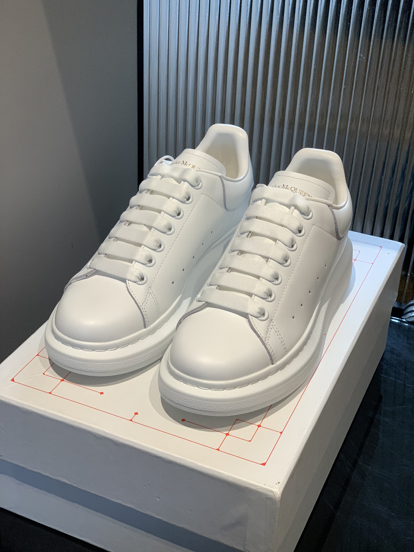 Alexander Mcqueen Male Basic Shoes Black M-l-s