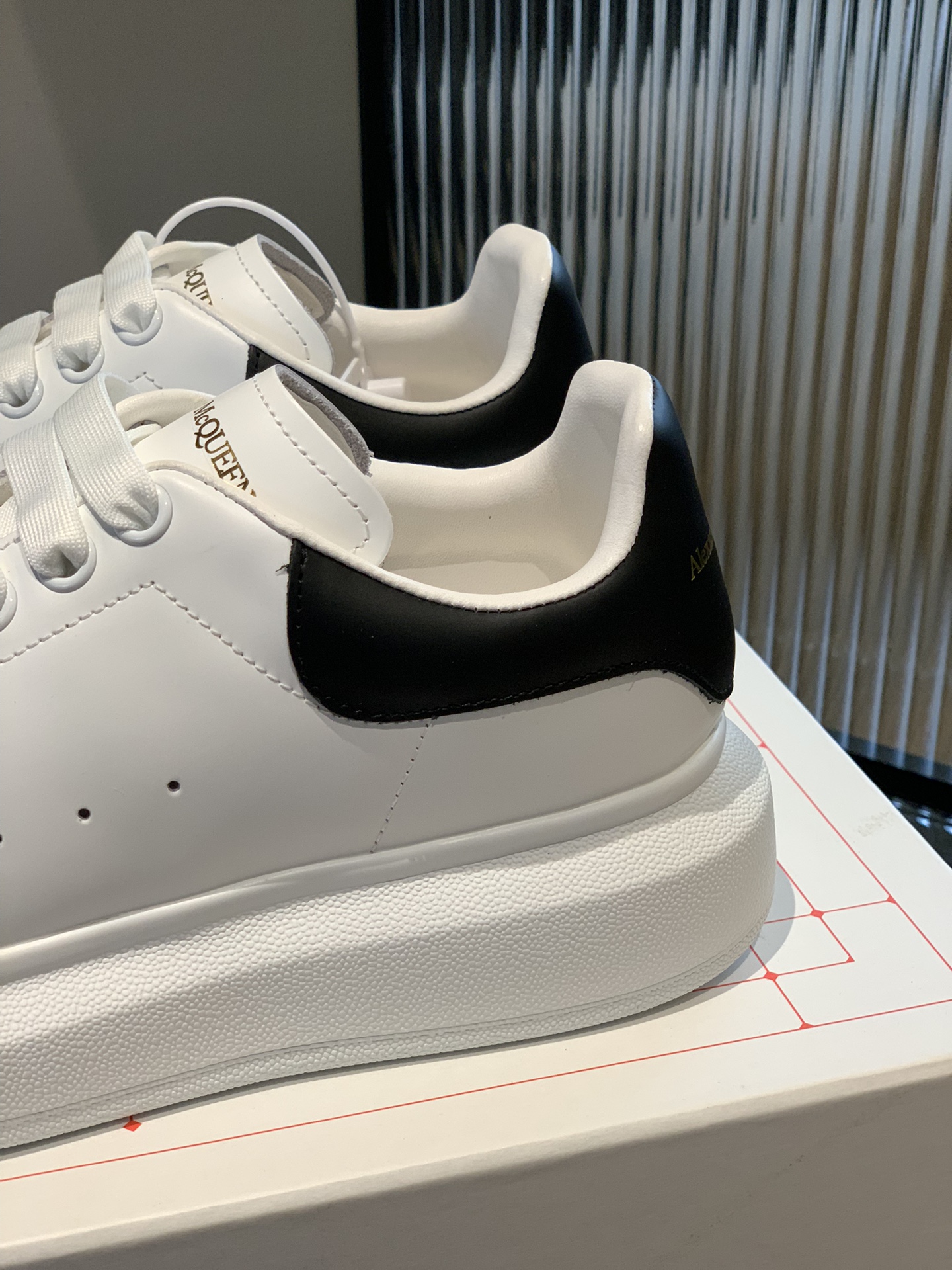 Alexander Mcqueen Male Basic Shoes Black M-l-s