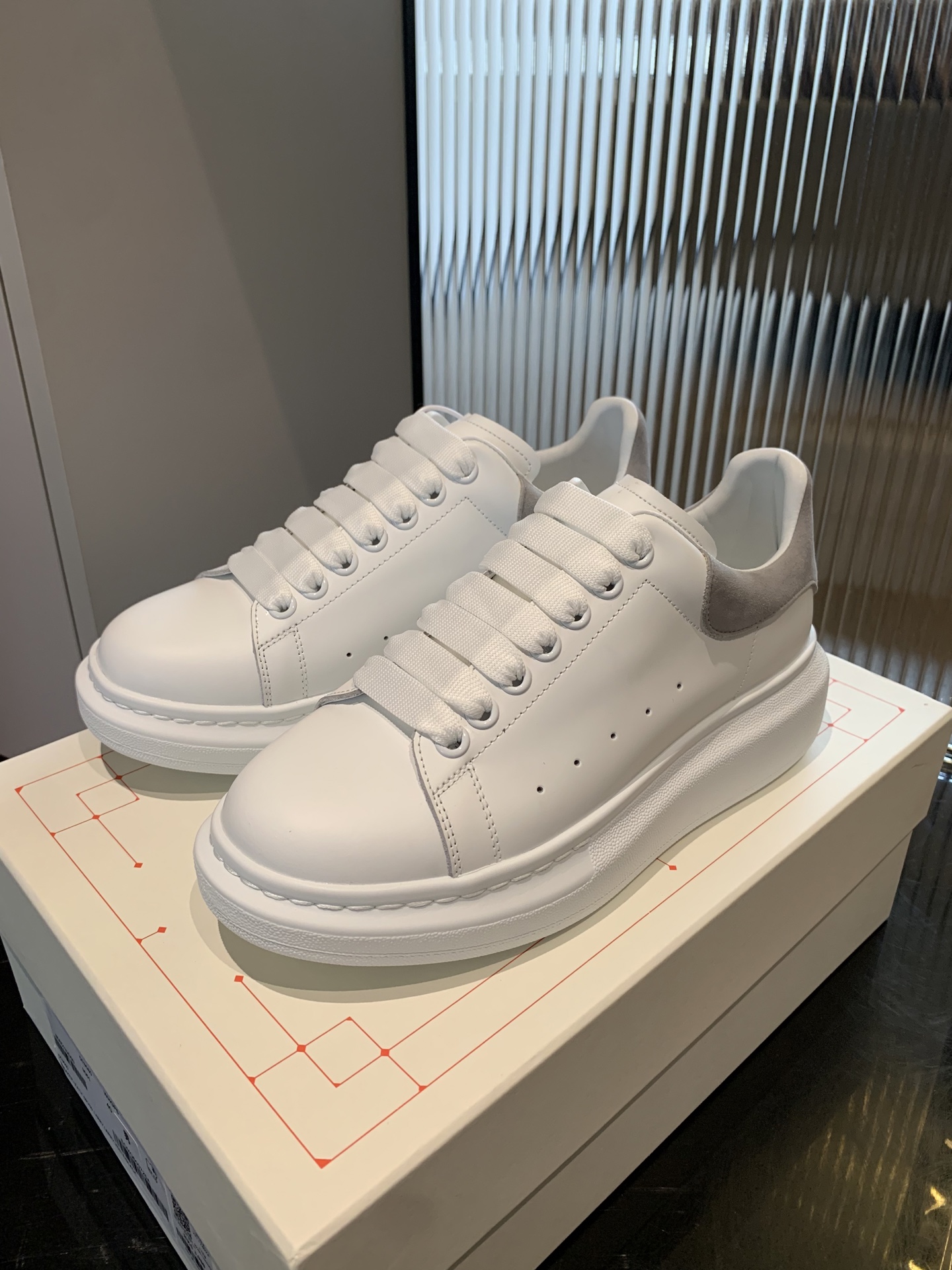 Alexander Mcqueen Male Basic Shoes Black M-l-s