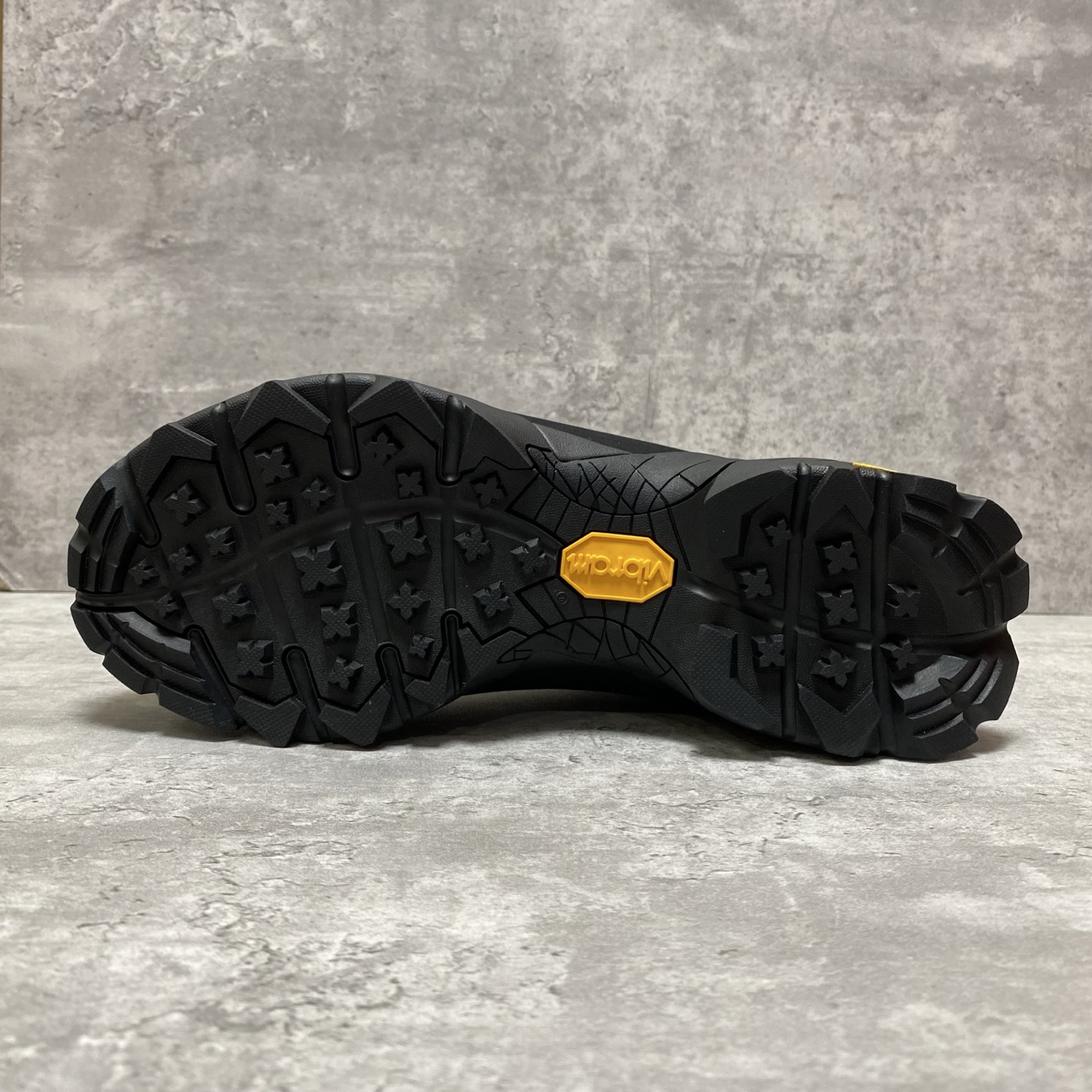 Basic Shoes Breathable M